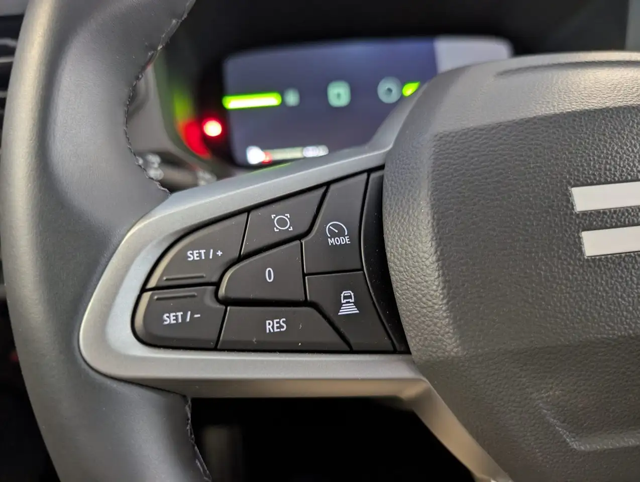 Dacia Bigster journey hybrid 155 9