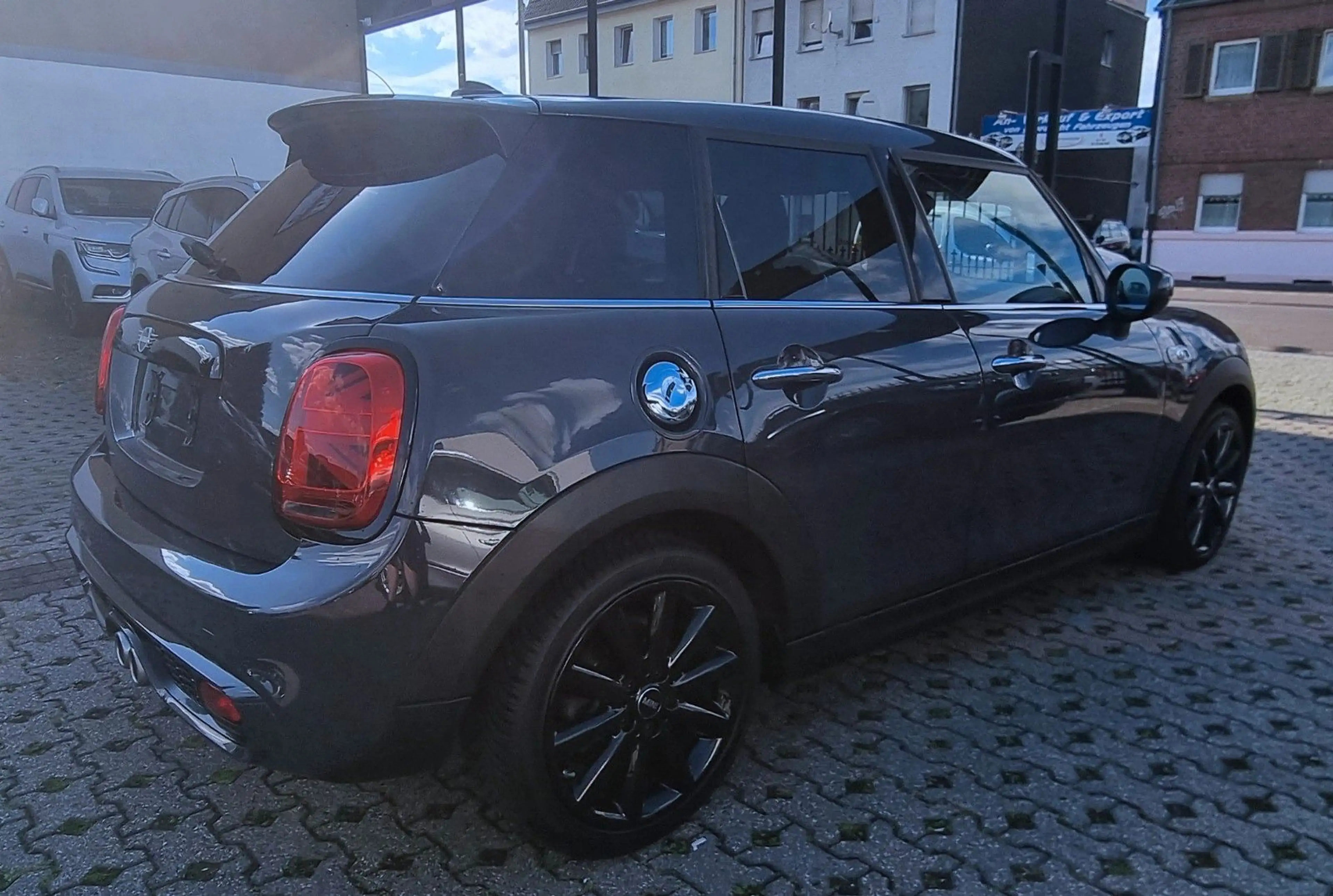 MINI Cooper S COOPER S Mini 5-trg.-LEDER-TEMPOMAT-71TKM- — photo 5