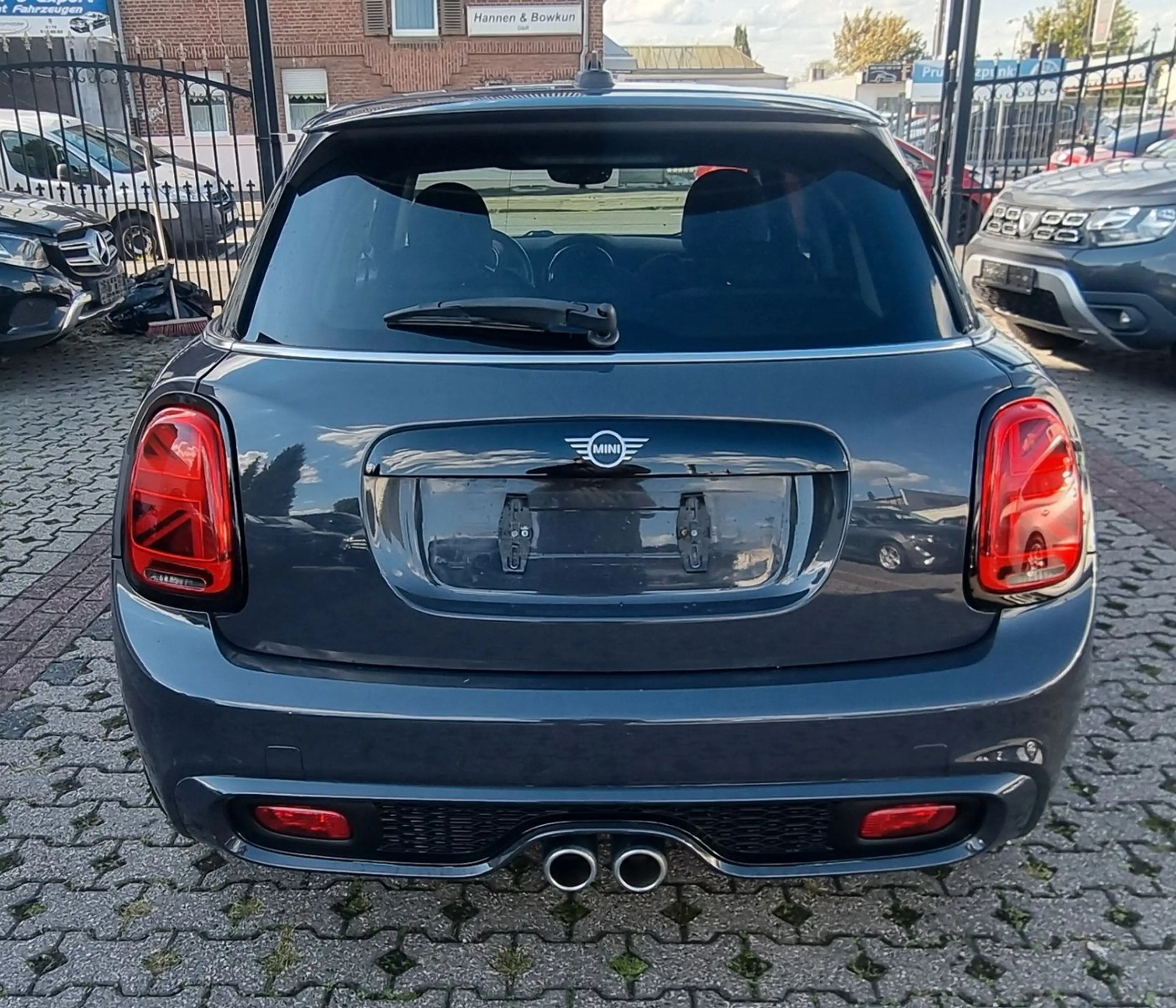 MINI Cooper S COOPER S Mini 5-trg.-LEDER-TEMPOMAT-71TKM- — photo 6