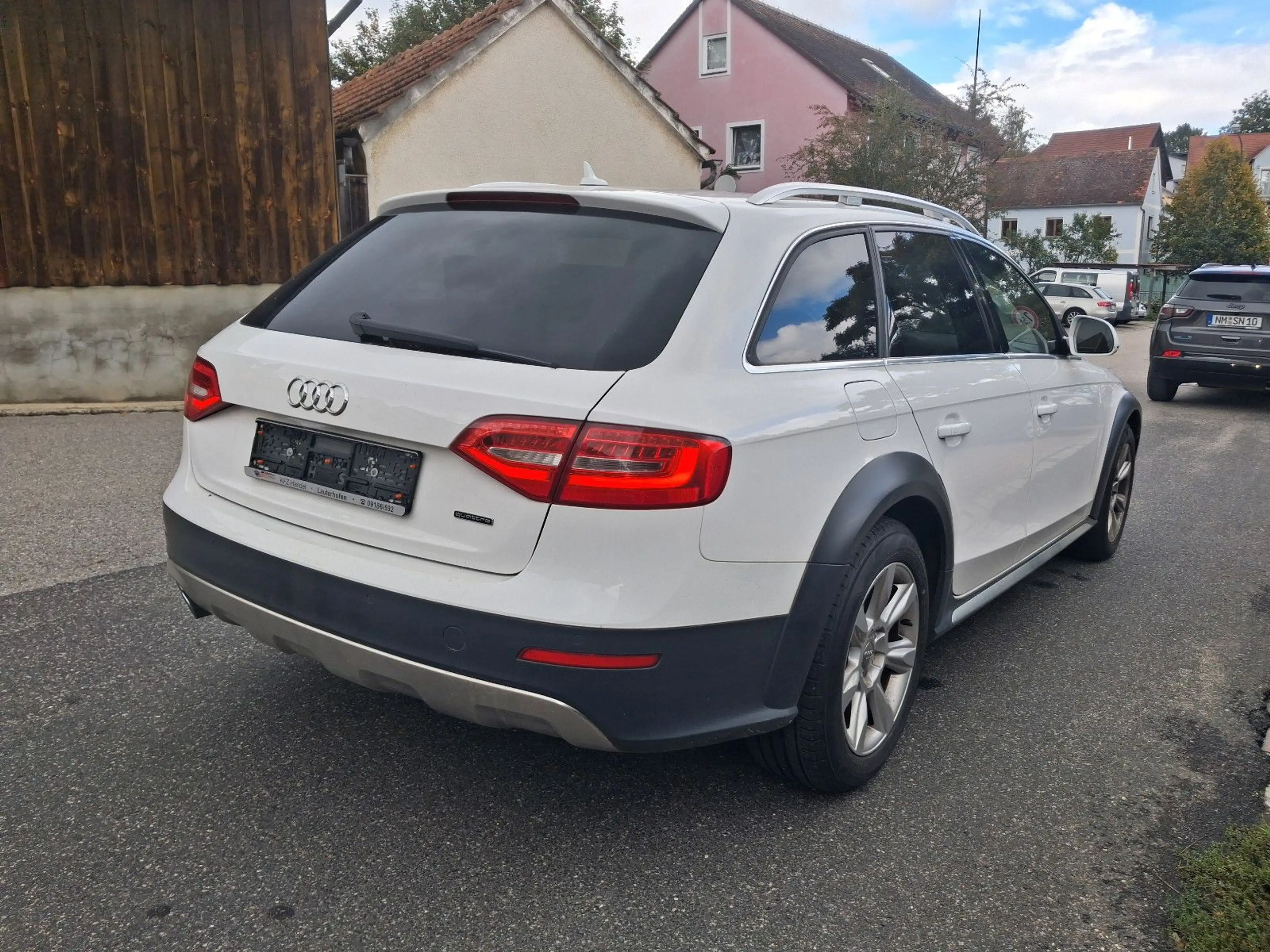 Audi A4 allroad 2.0 TDI S-tr. qu. EURO 6+AHK+PDC+NAVI — photo 3