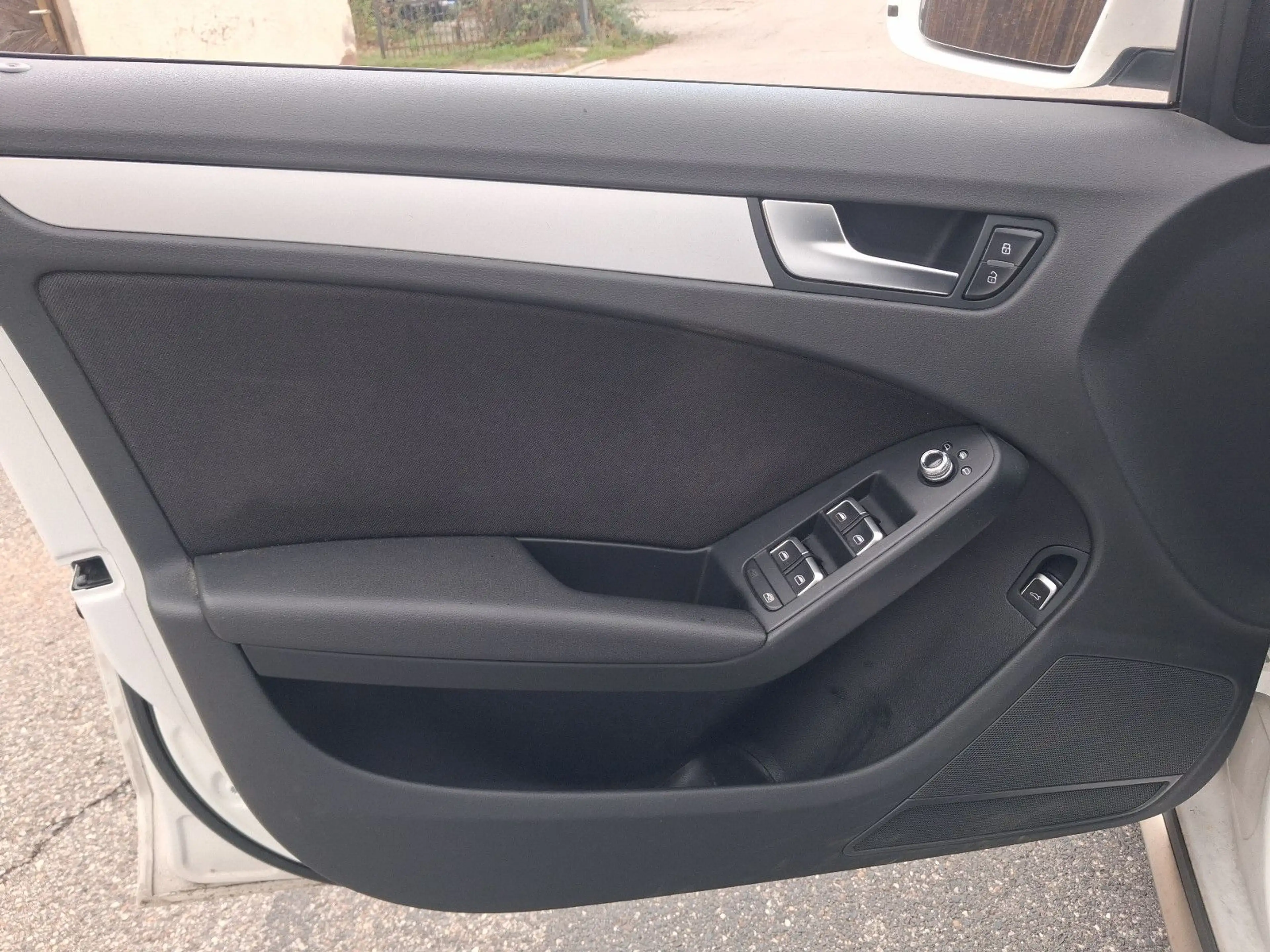 Audi A4 allroad 2.0 TDI S-tr. qu. EURO 6+AHK+PDC+NAVI — photo 21