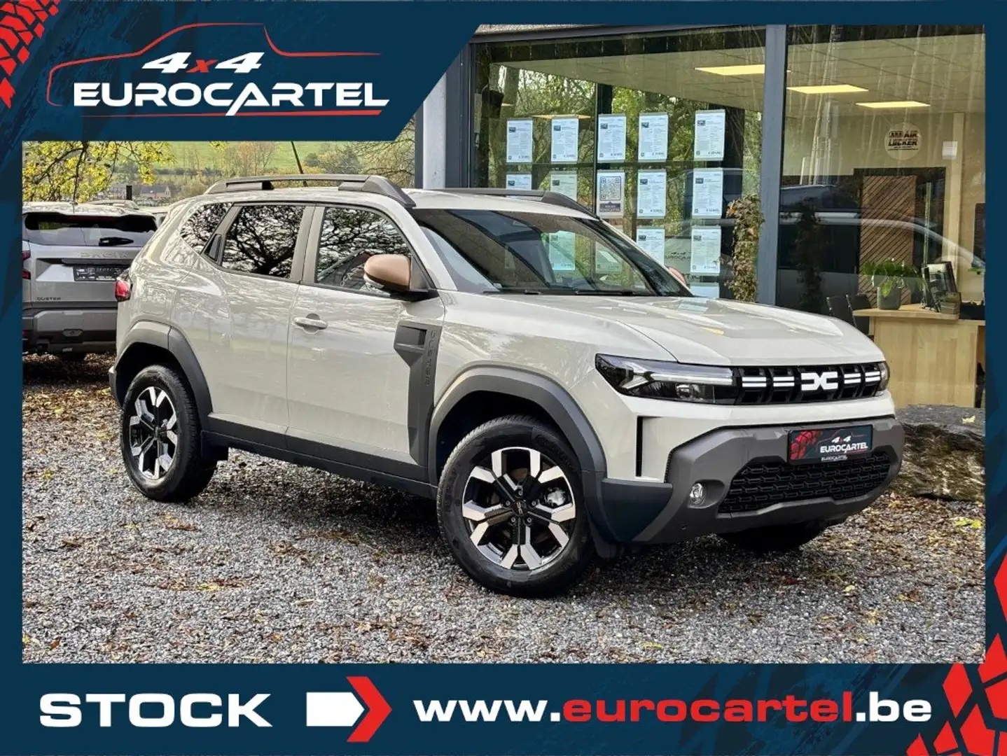 Dacia Duster MILD HYBRID 130CV 4X4 | EXTREME | 28.990 € TVAC Beige - 1
