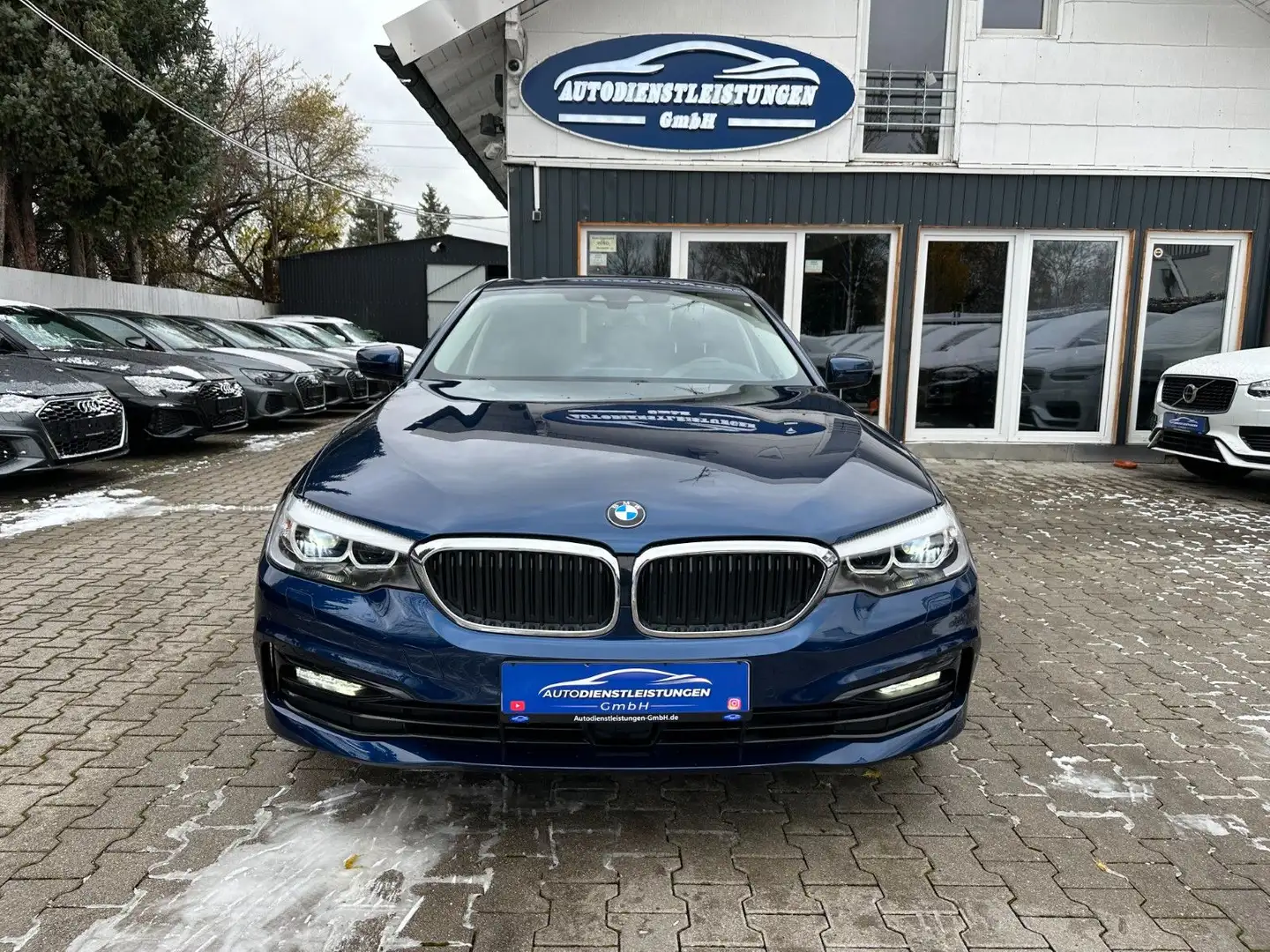 BMW 520 d xDrive Sport-Line SAG DA/PA ACC HUD HiFi Blue - 2