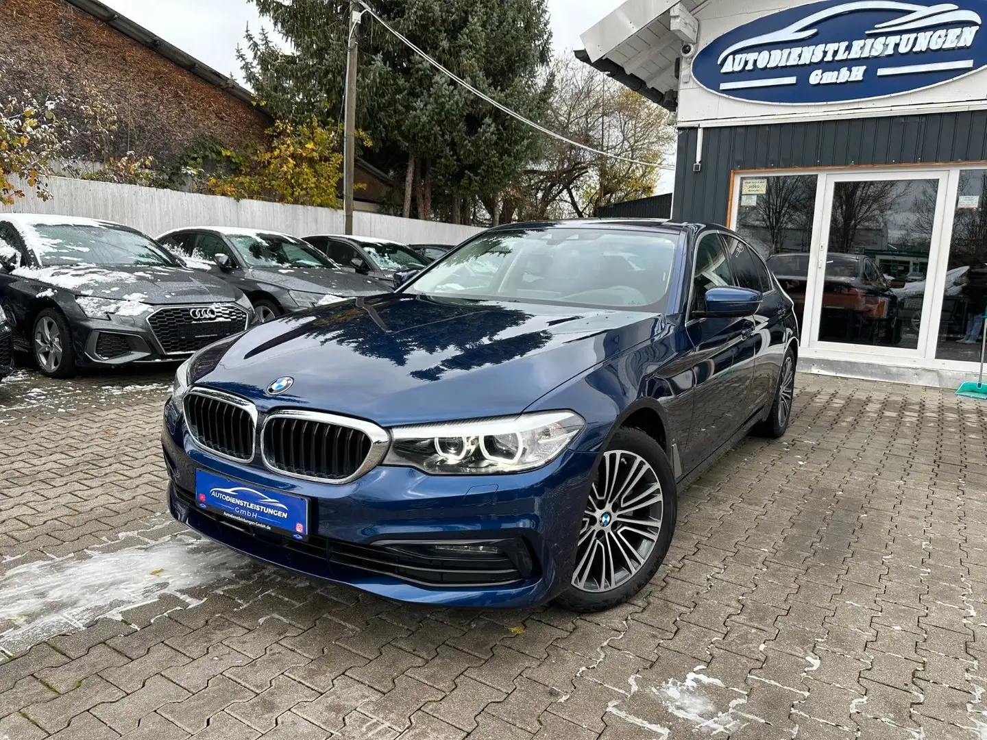 BMW 520 d xDrive Sport-Line SAG DA/PA ACC HUD HiFi Blue - 1