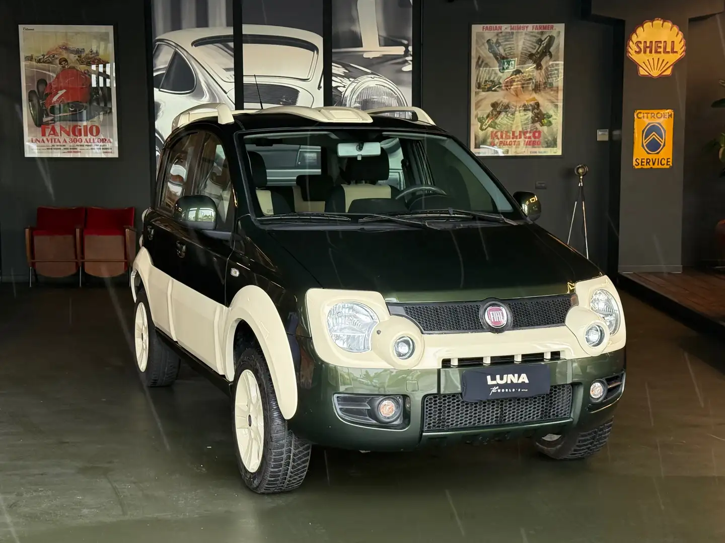 Fiat Panda 1.3 mjt  Cross 4x4  Mod. "The world's style" Vert - 1