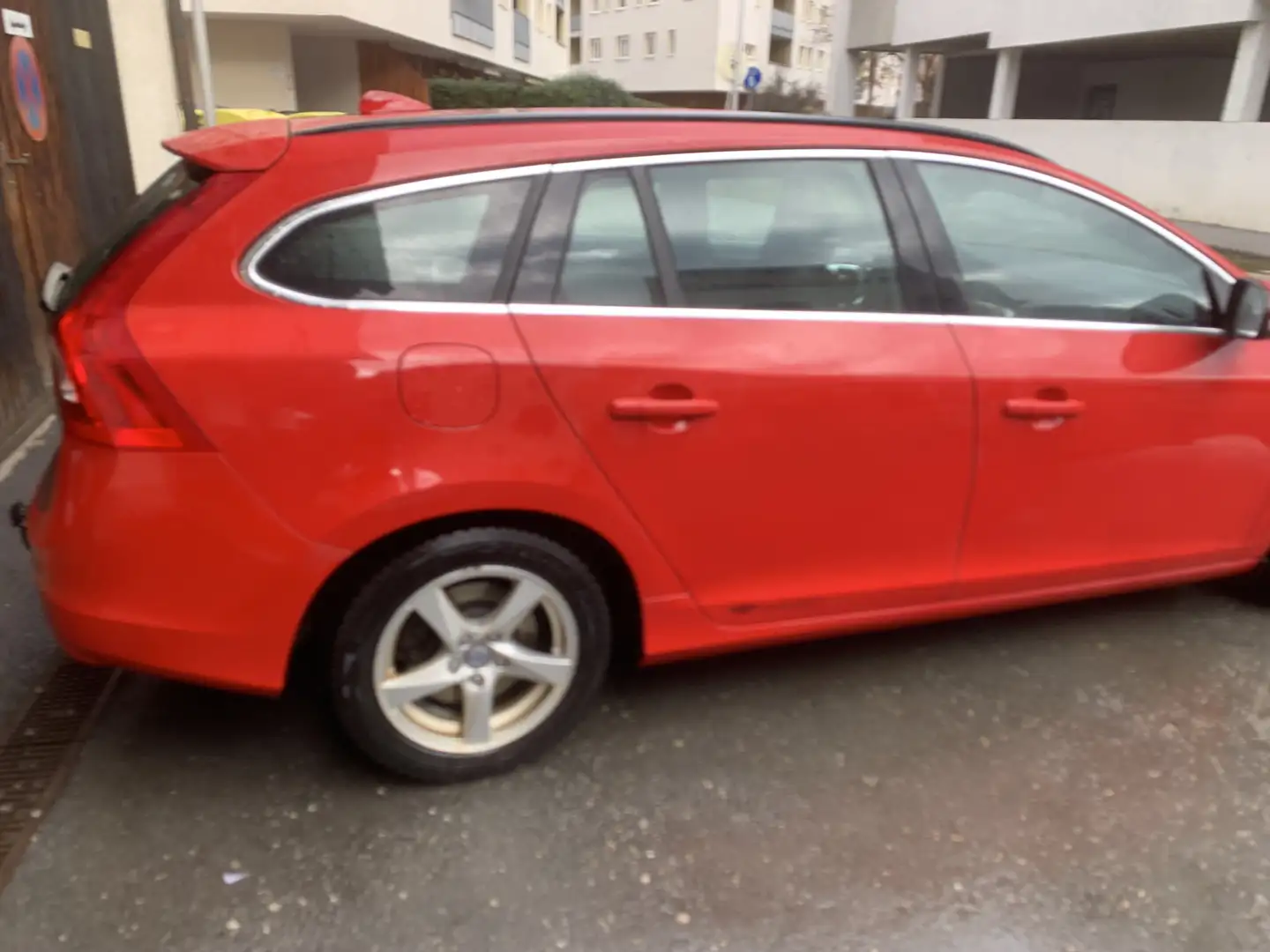 Volvo V60 T5 - 2