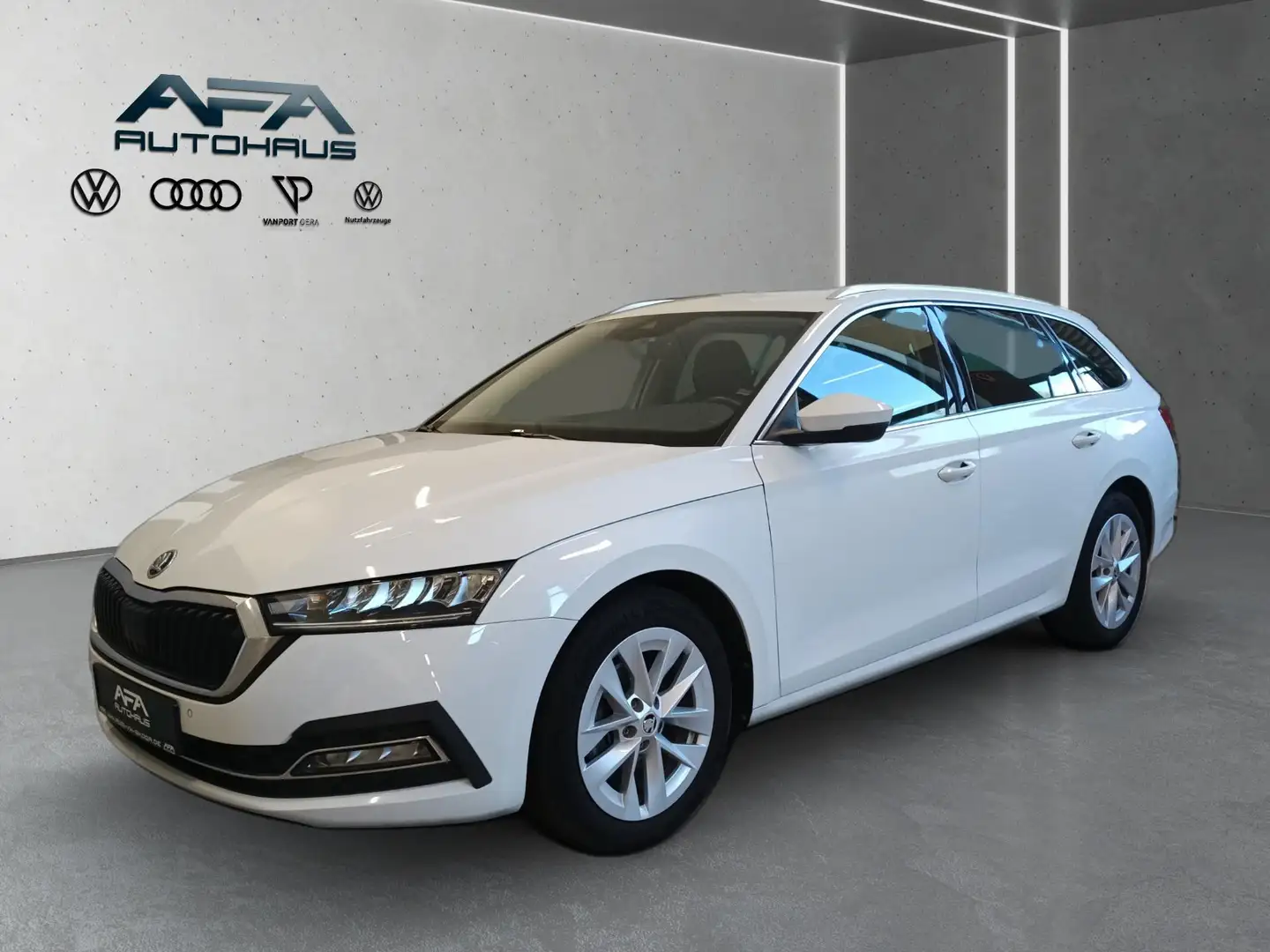 Skoda Octavia Combi 1.5 e-TEC Style DSG AHK*LED*Smart Blanc - 2