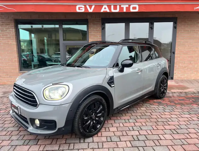 MINI Cooper D Countryman Mini Countryman F60 2017 2.0 Hype auto