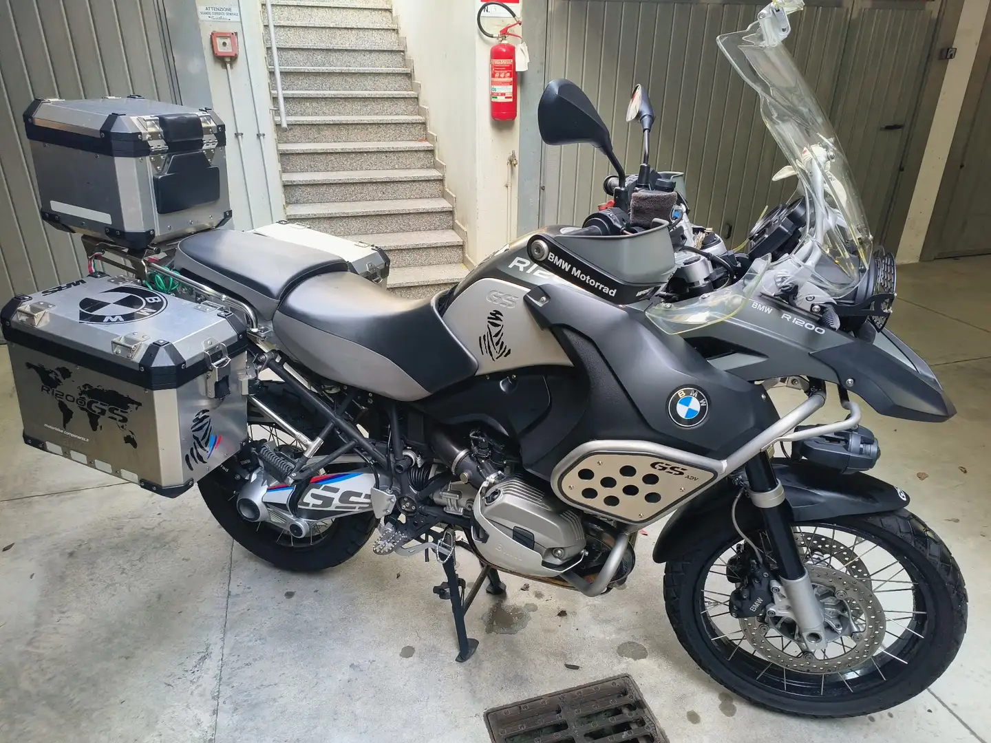 BMW R 1200 GS Adventure Fekete - 2