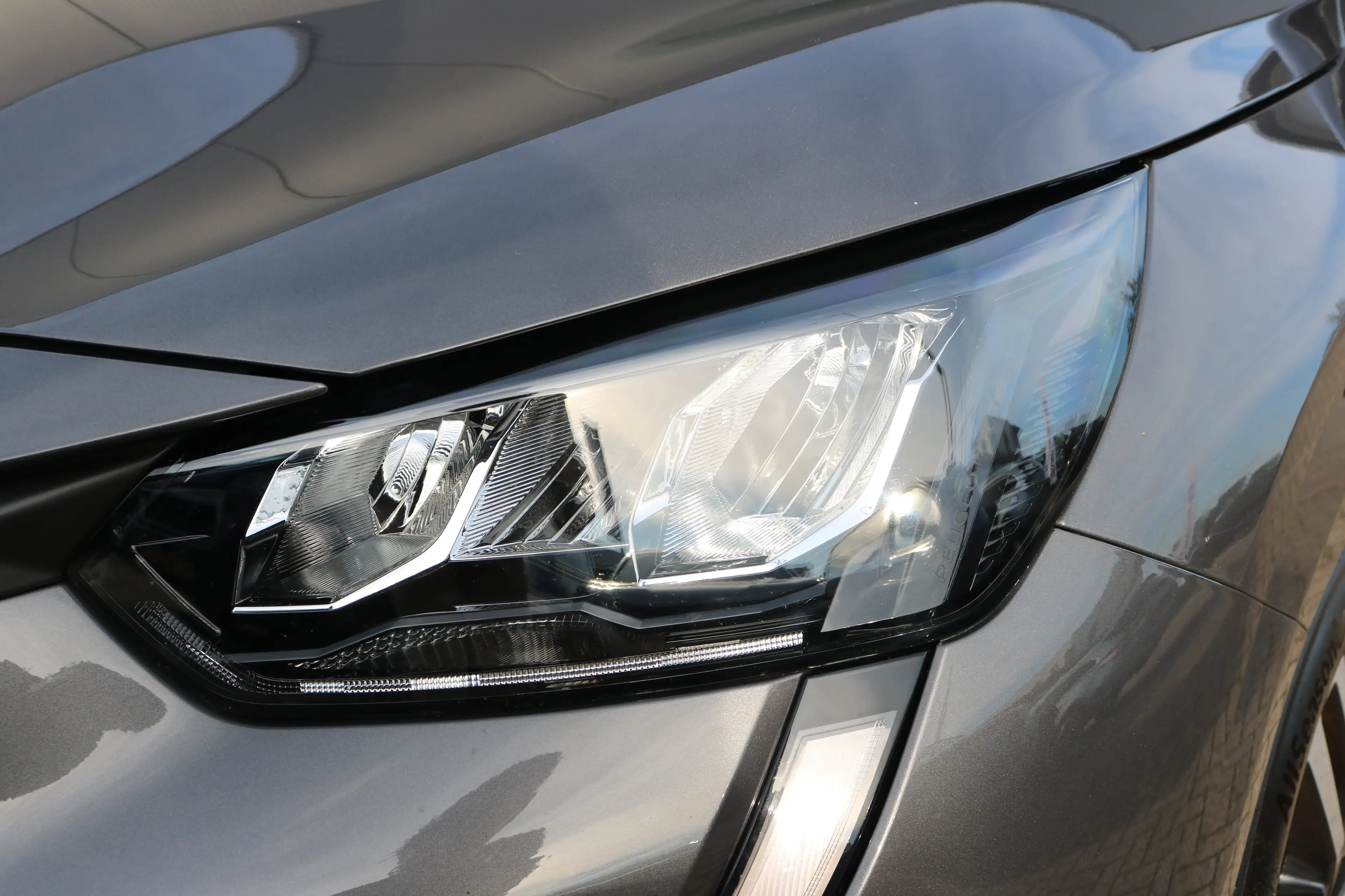 Peugeot 208 1.2 PureTech Allure Pack | Achteruitrijcamera | DA — photo 4