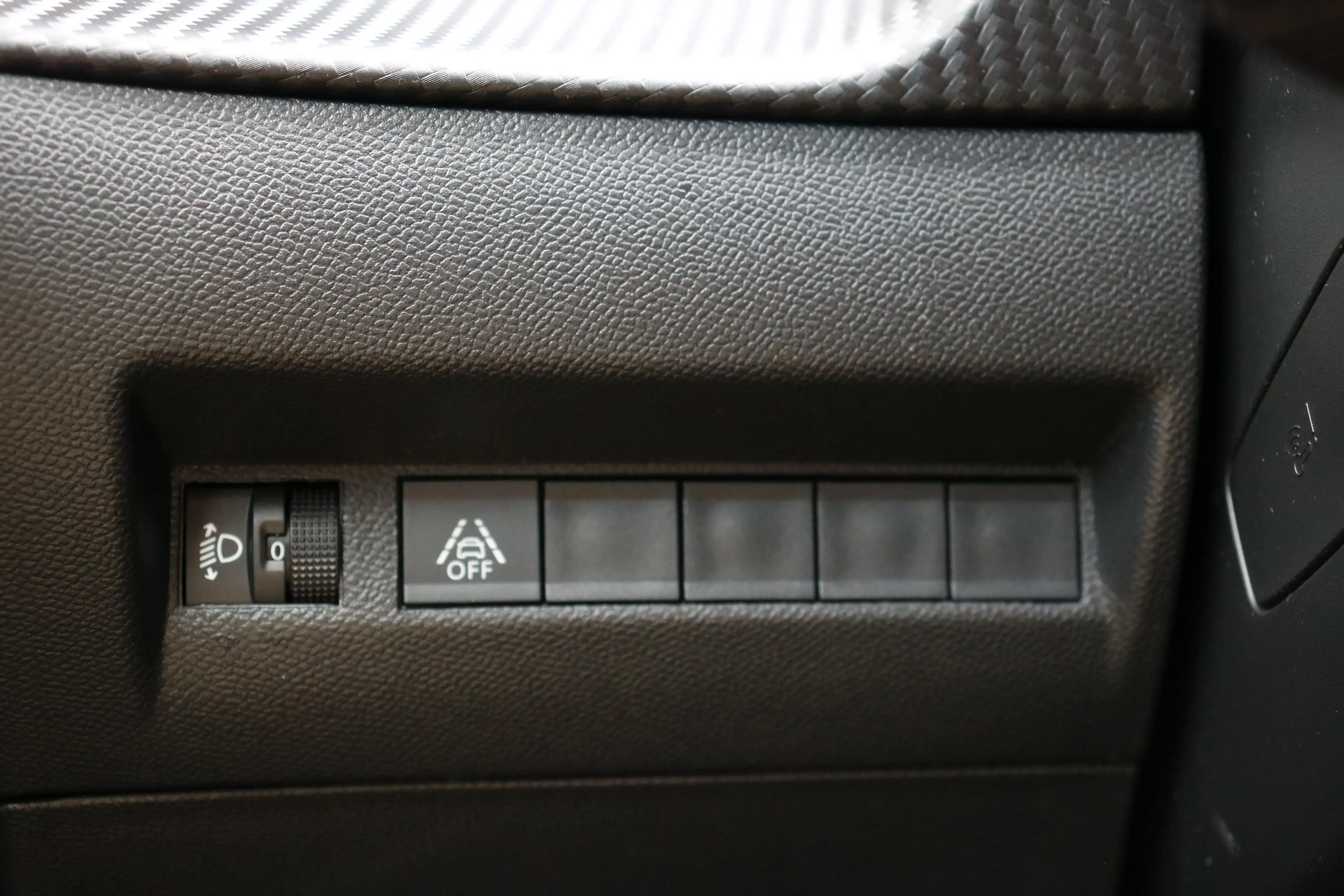 Peugeot 208 1.2 PureTech Allure Pack | Achteruitrijcamera | DA — photo 44