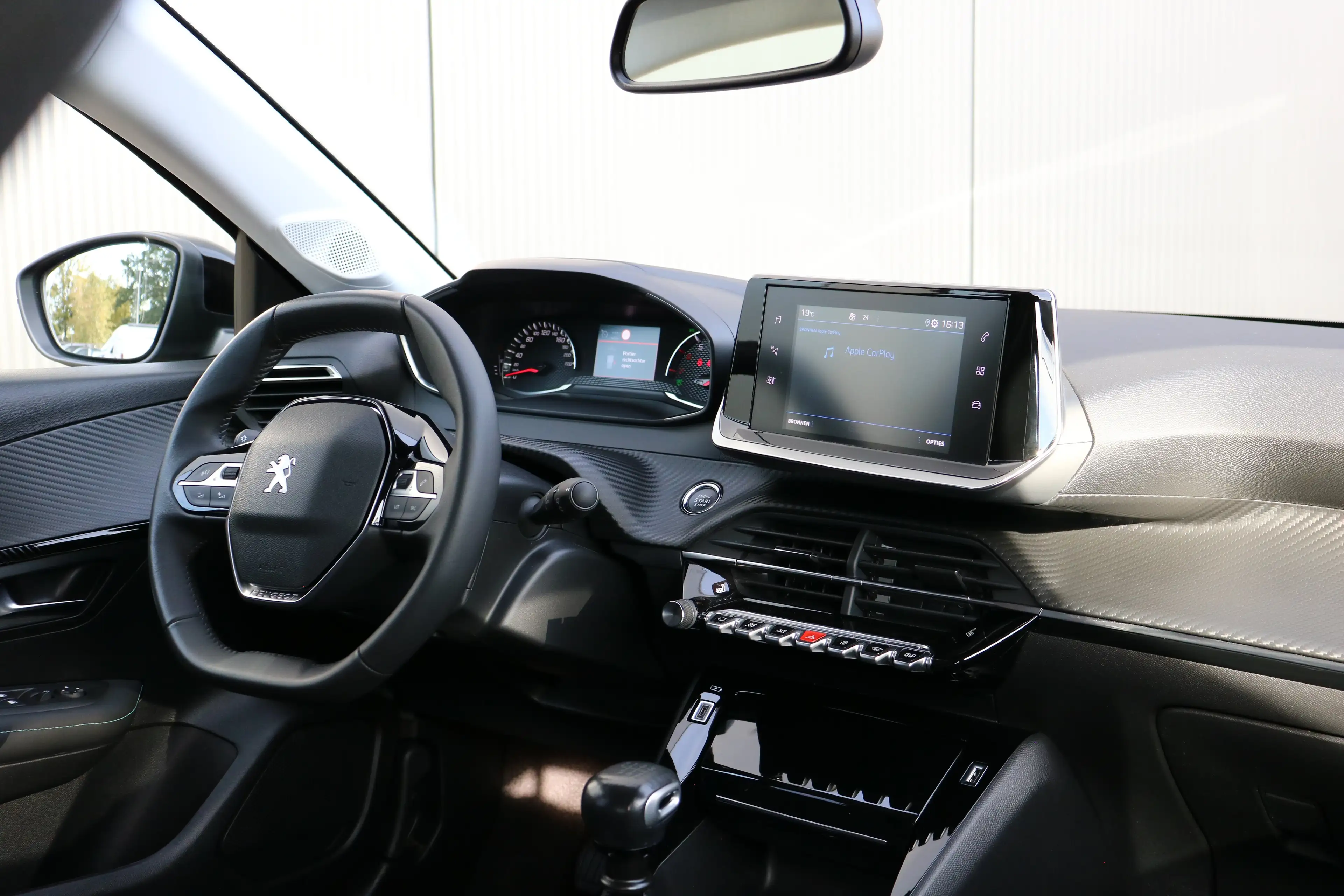 Peugeot 208 1.2 PureTech Allure Pack | Achteruitrijcamera | DA — photo 19