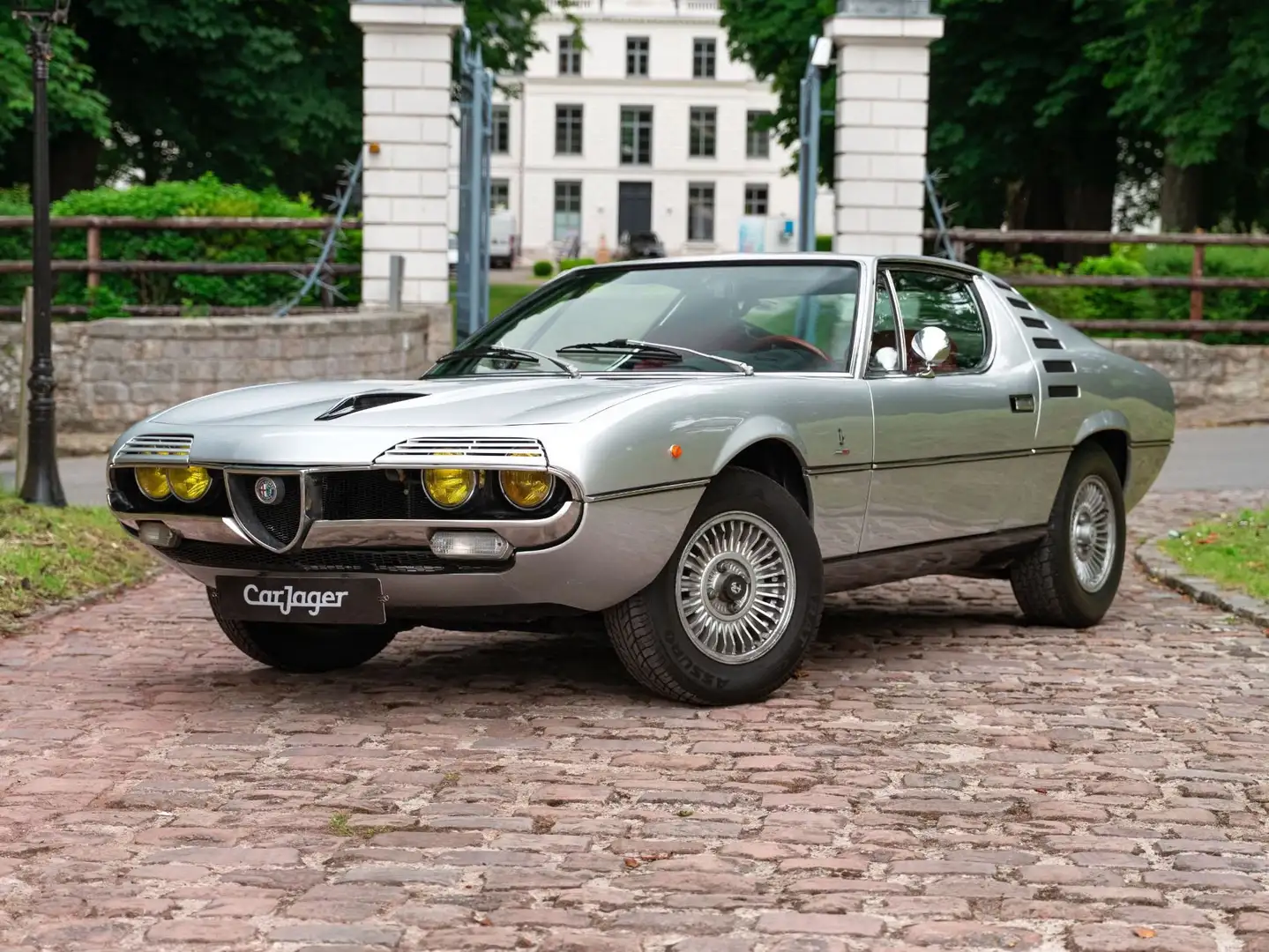 Alfa Romeo Montreal Šedá - 1
