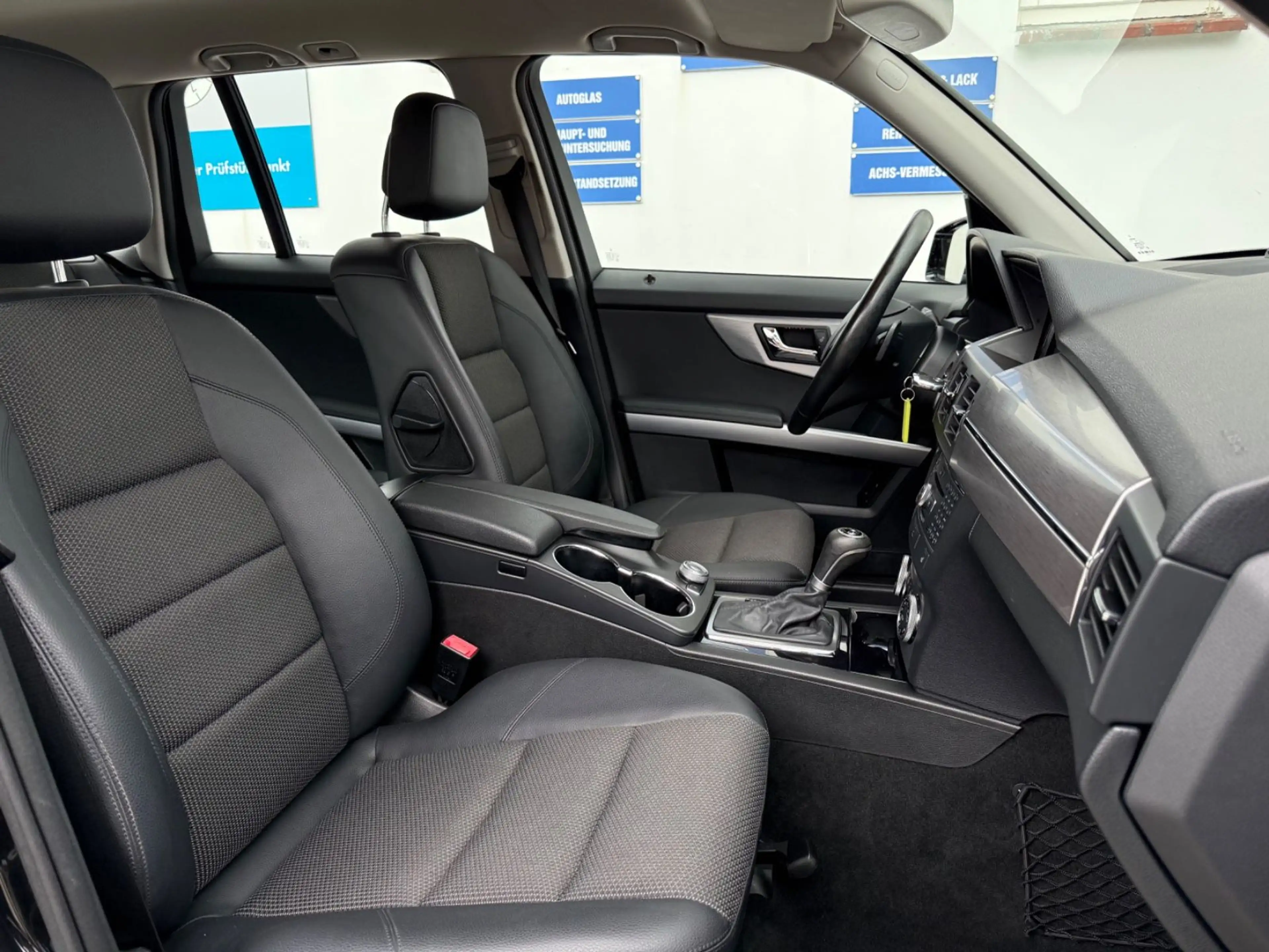 Mercedes-Benz GLK 350 CDI 4Matic — photo 15