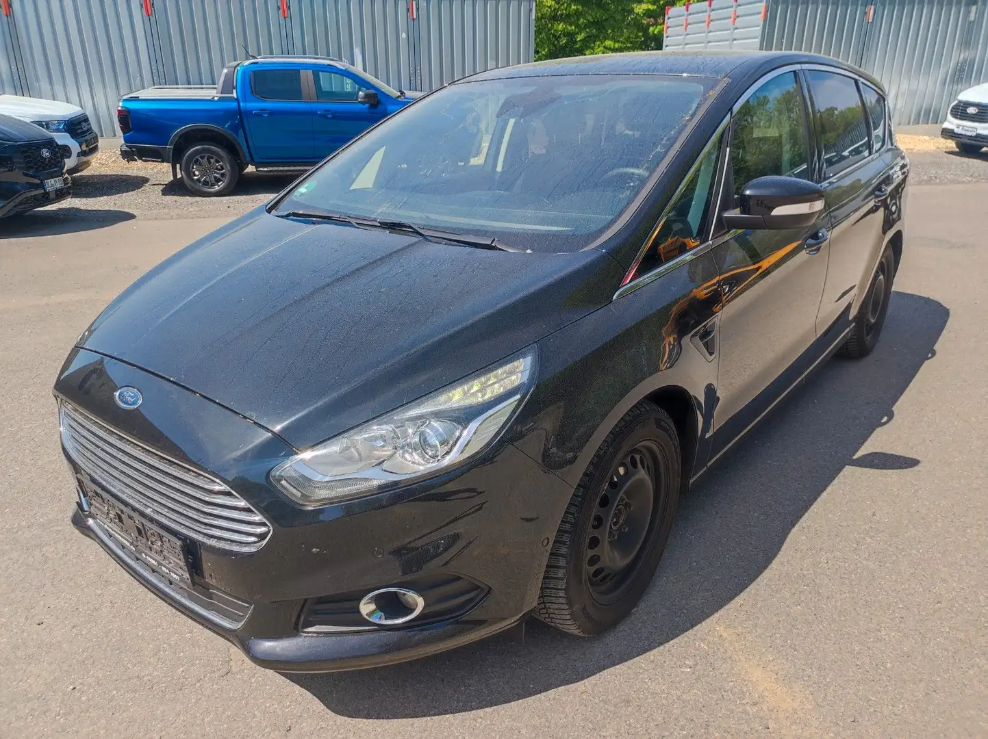 Ford S-Max Titanium 2.0  Autom.*8-fach/7-Sitz/AHK/Nav Negro - 1