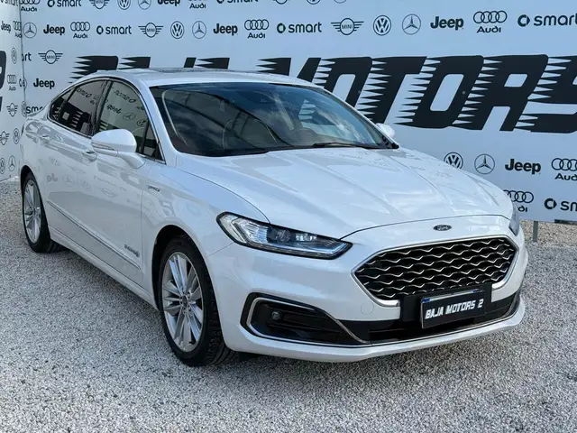 Ford Mondeo Mondeo 4p 2.0 hybrid Vignale ecvt
