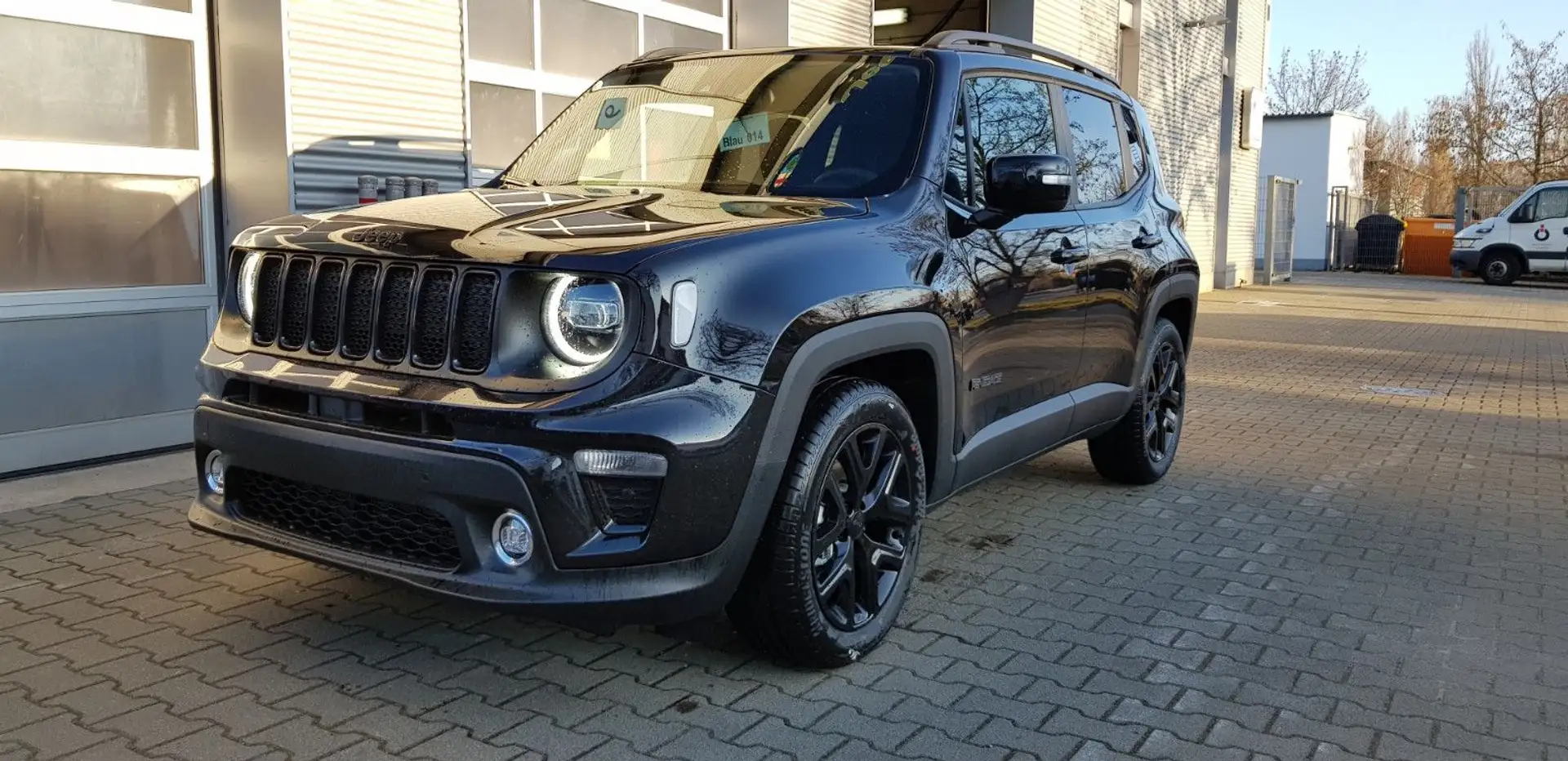 Jeep Renegade Limited 1.3 T-GDI 4x2 Benzin Schwarz - 2