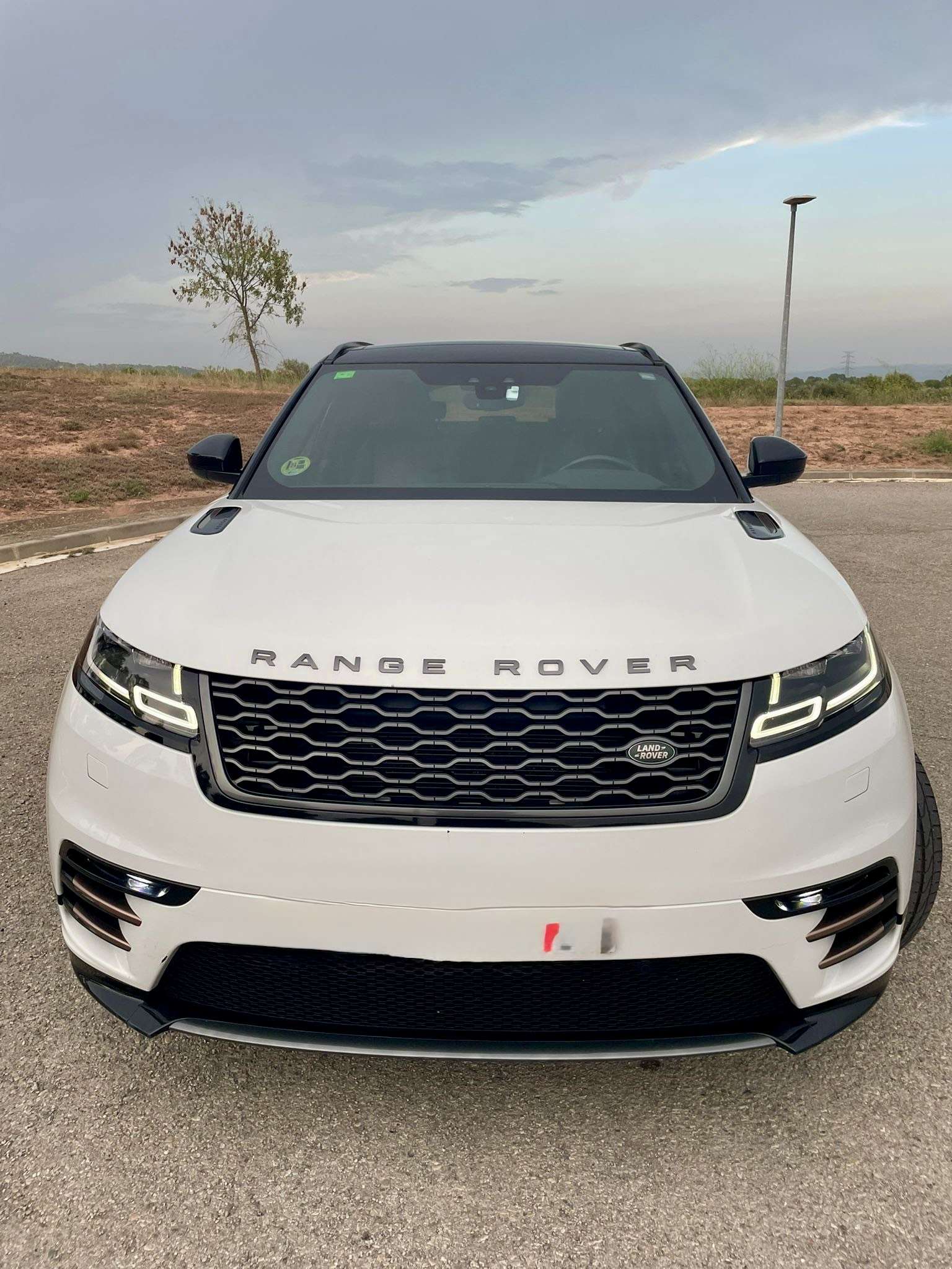 Land Rover Range Rover Velar D240 BVA HSE R-Dynamic - foto 1