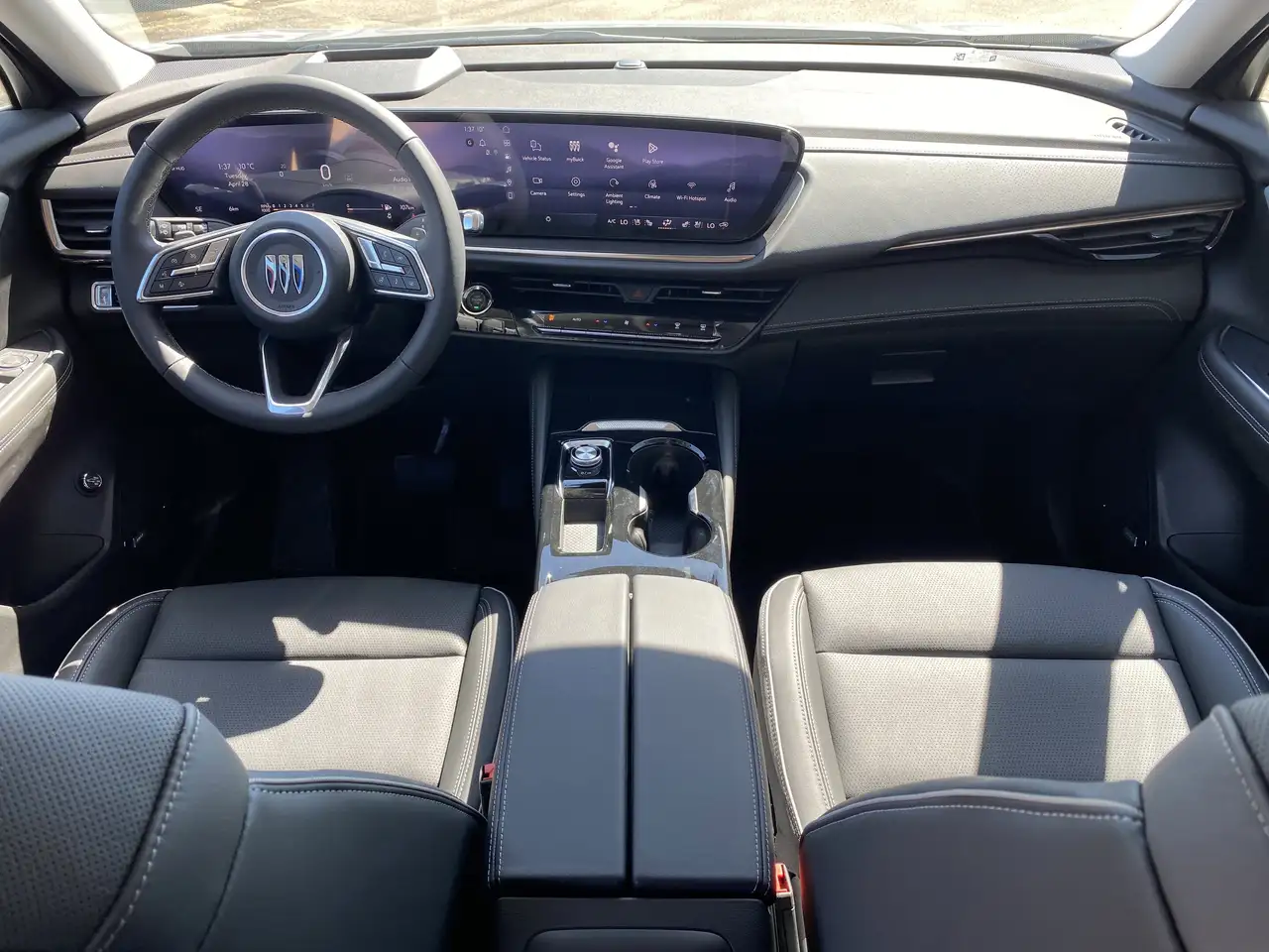 Buick Envision photo Buick Envision