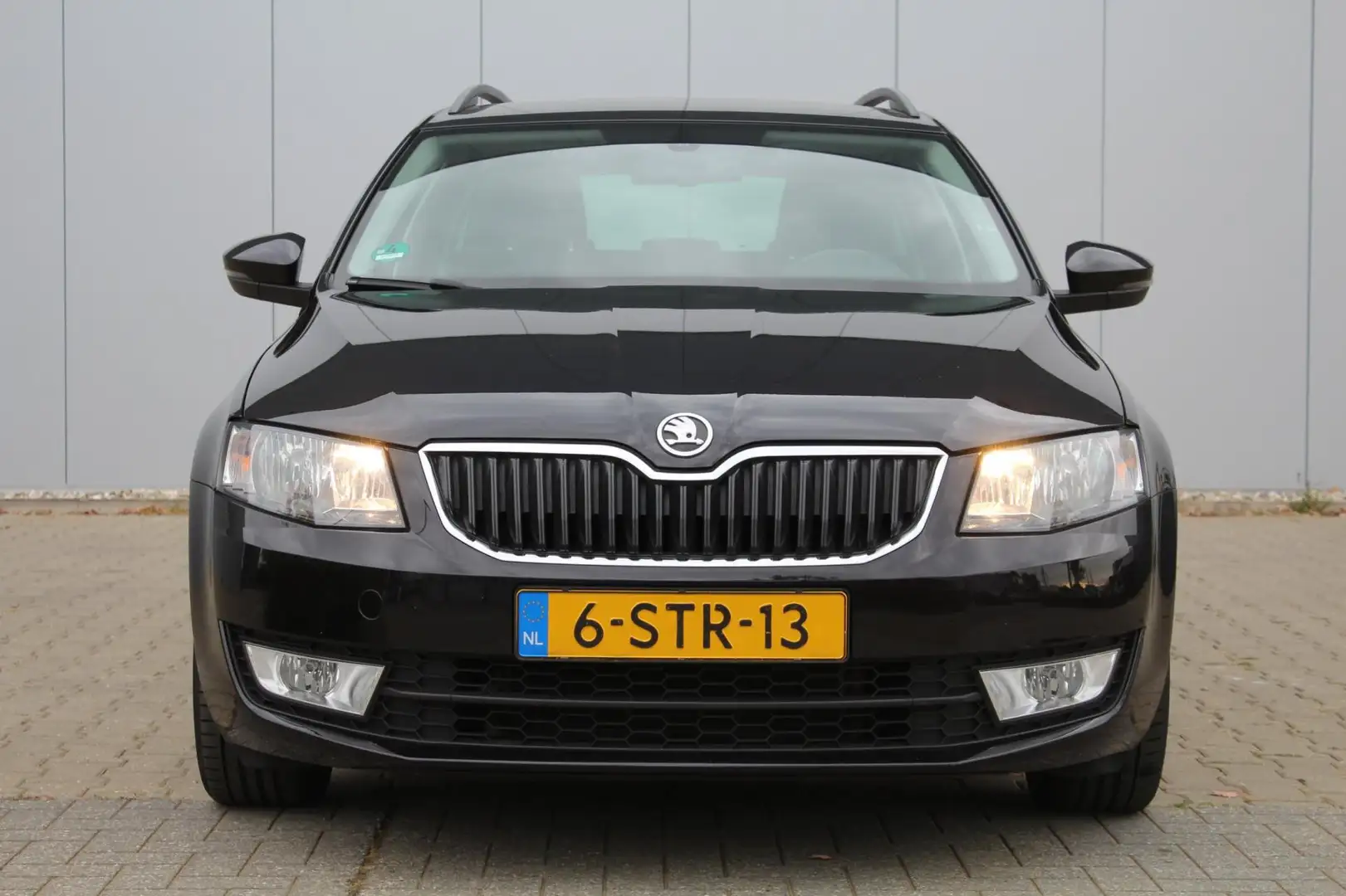 Skoda Octavia Combi 1.4 TSI Greentech Ambition Businessline | Na Zwart - 2