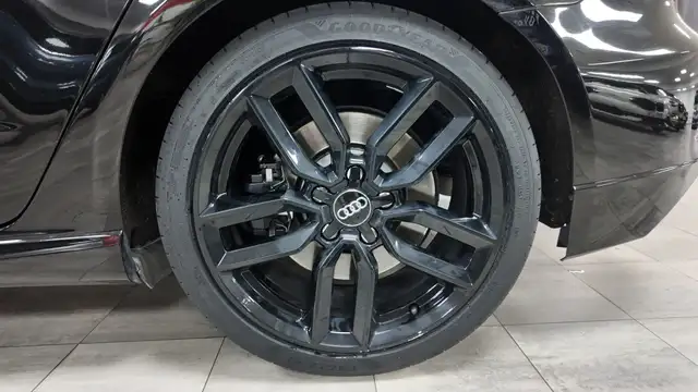 Audi S3 view 16