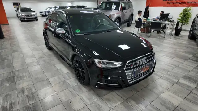 Audi S3 view 9
