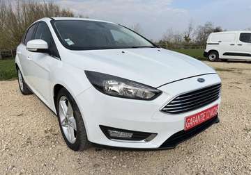 1,0l Ecoboost 125 cv Titanium & Kit distri neuf Garantie 1 an