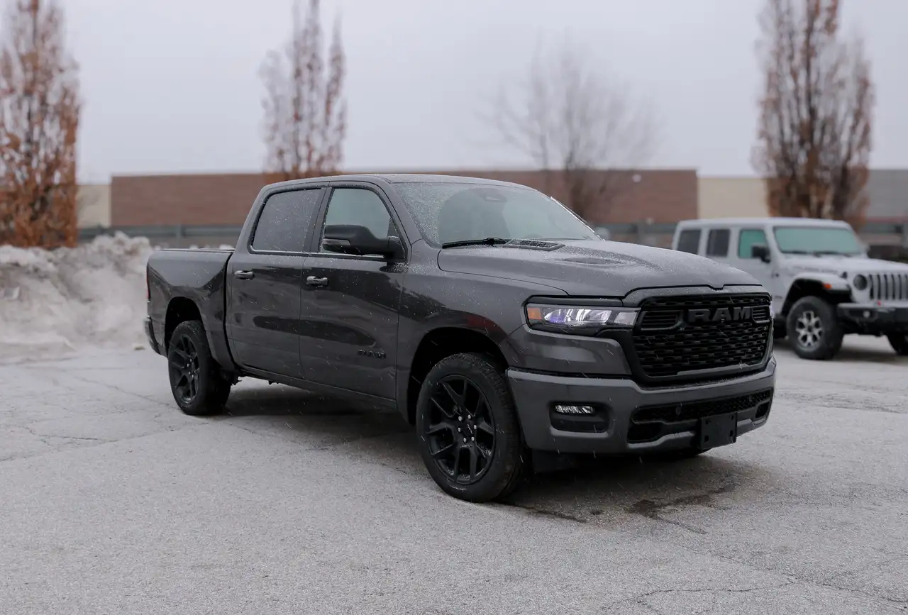 RAM 1500 снимка RAM 1500