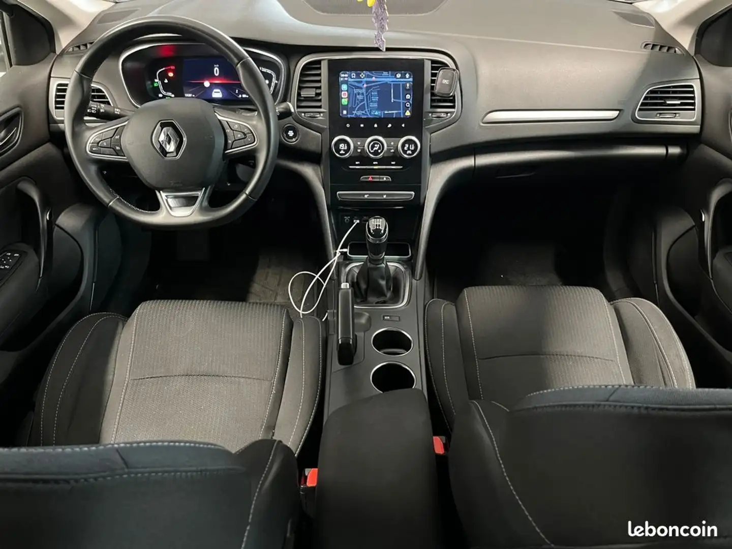 Renault Megane IV BERLINE blue dci 115 business garantie 12 mois Blanc - 2