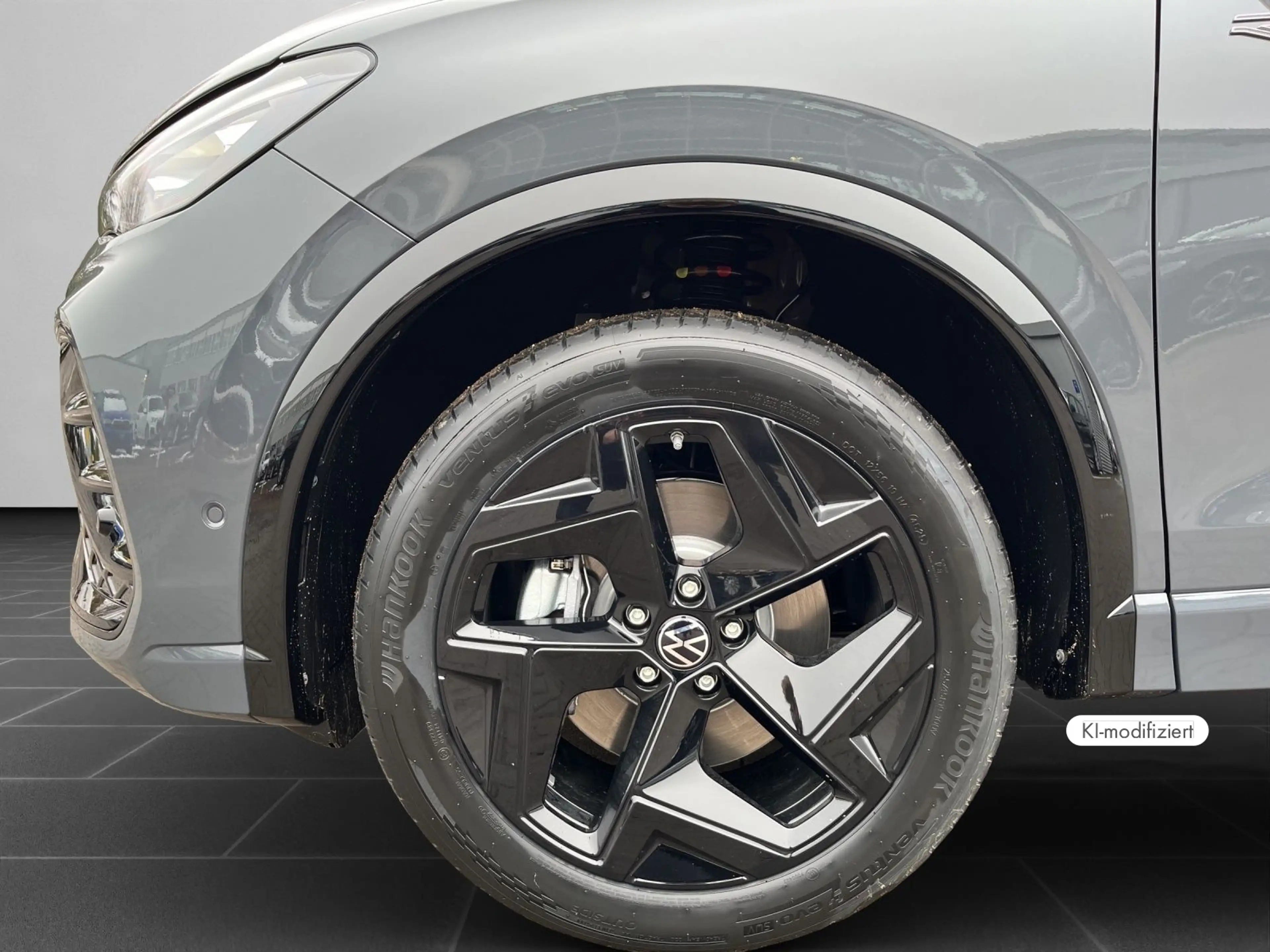 Volkswagen Tiguan R-Line 2,0 l TDI SCR 4MOTION 142 kW (193 — photo 8