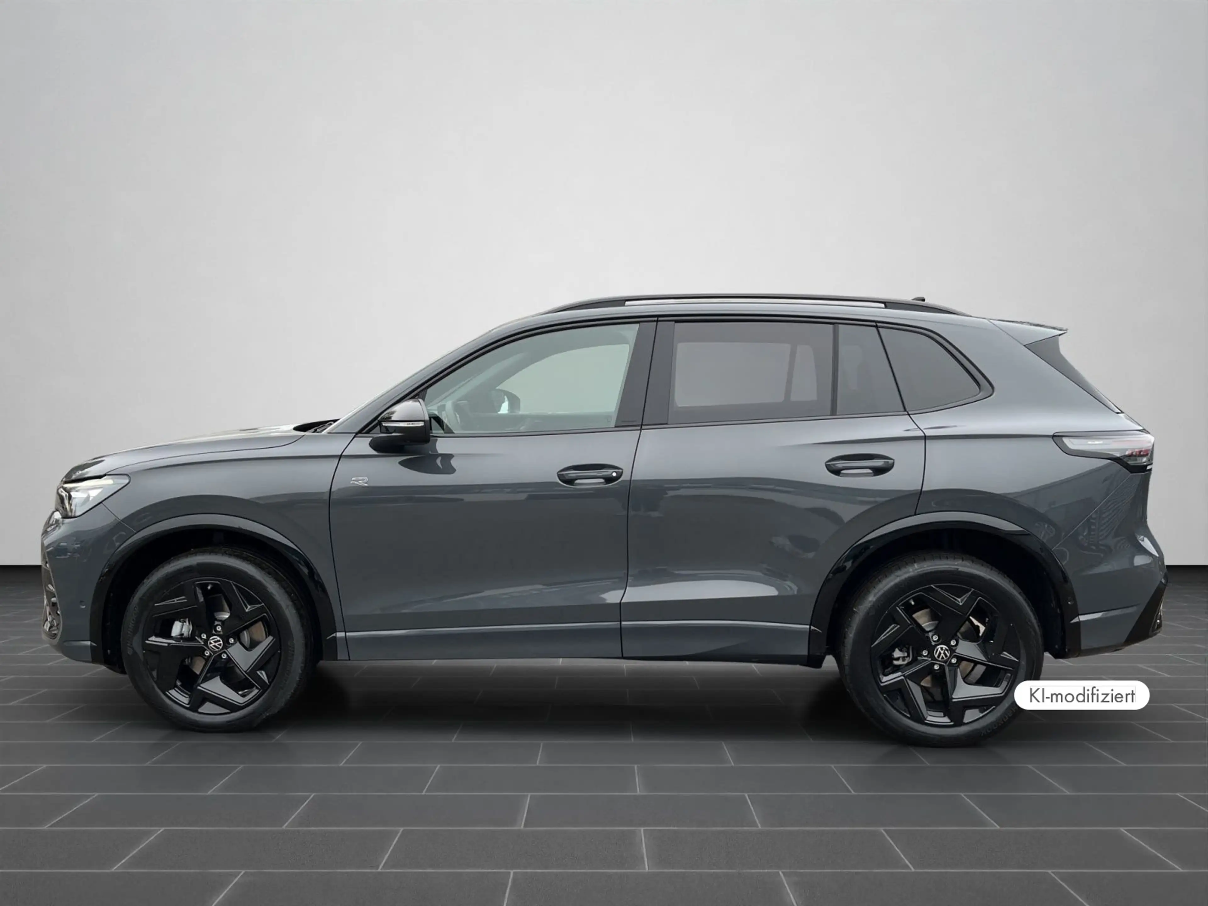 Volkswagen Tiguan R-Line 2,0 l TDI SCR 4MOTION 142 kW (193 — photo 7