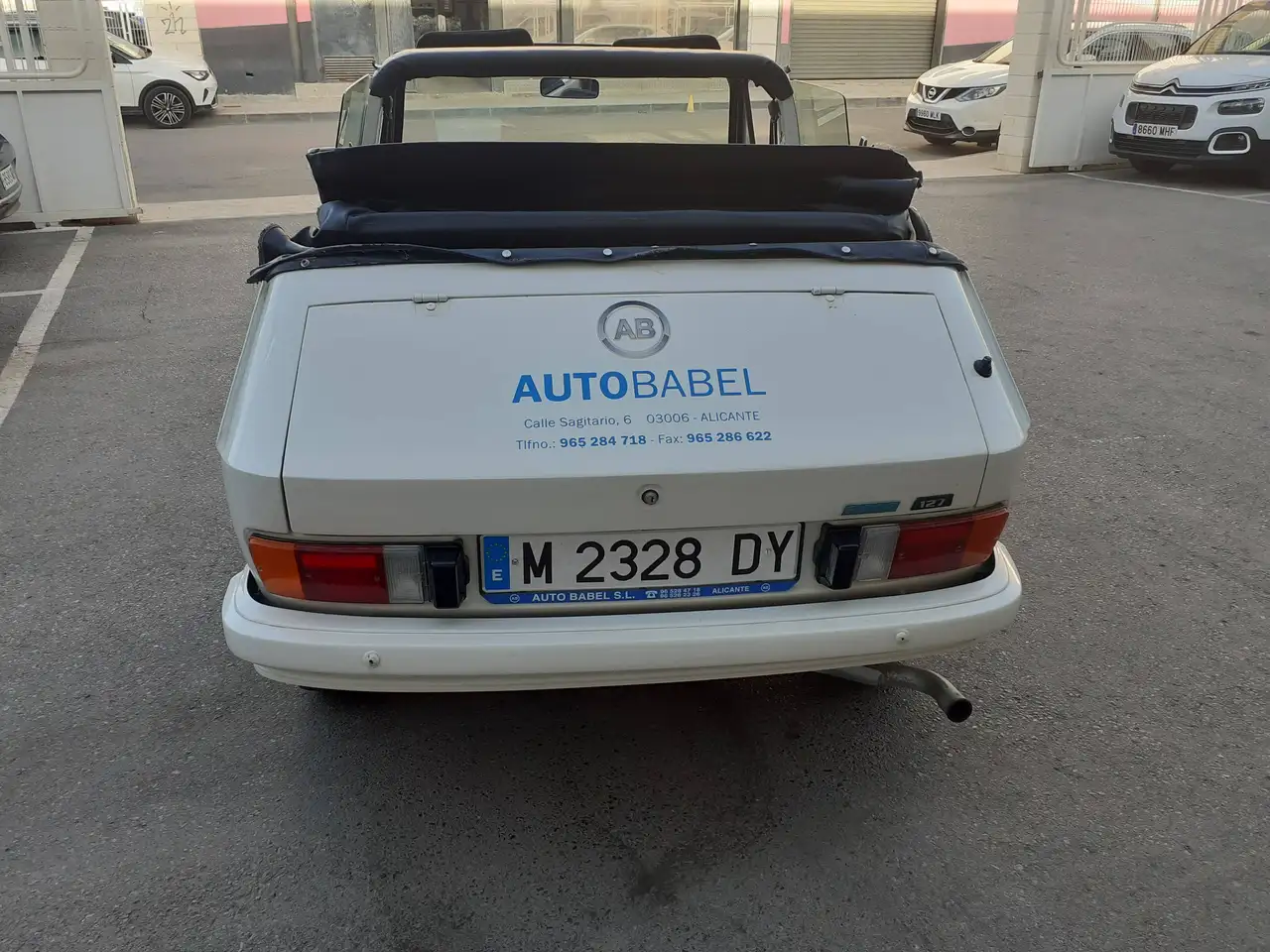 SEAT 127 descapotable, foto 2