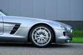 Mercedes-Benz SLS Coupé 6.3 AMG |Alubeam Silver |2.217 KM |1e eigena Gris - thumbnail 12