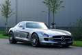 Mercedes-Benz SLS Coupé 6.3 AMG |Alubeam Silver |2.217 KM |1e eigena Grijs - thumbnail 17