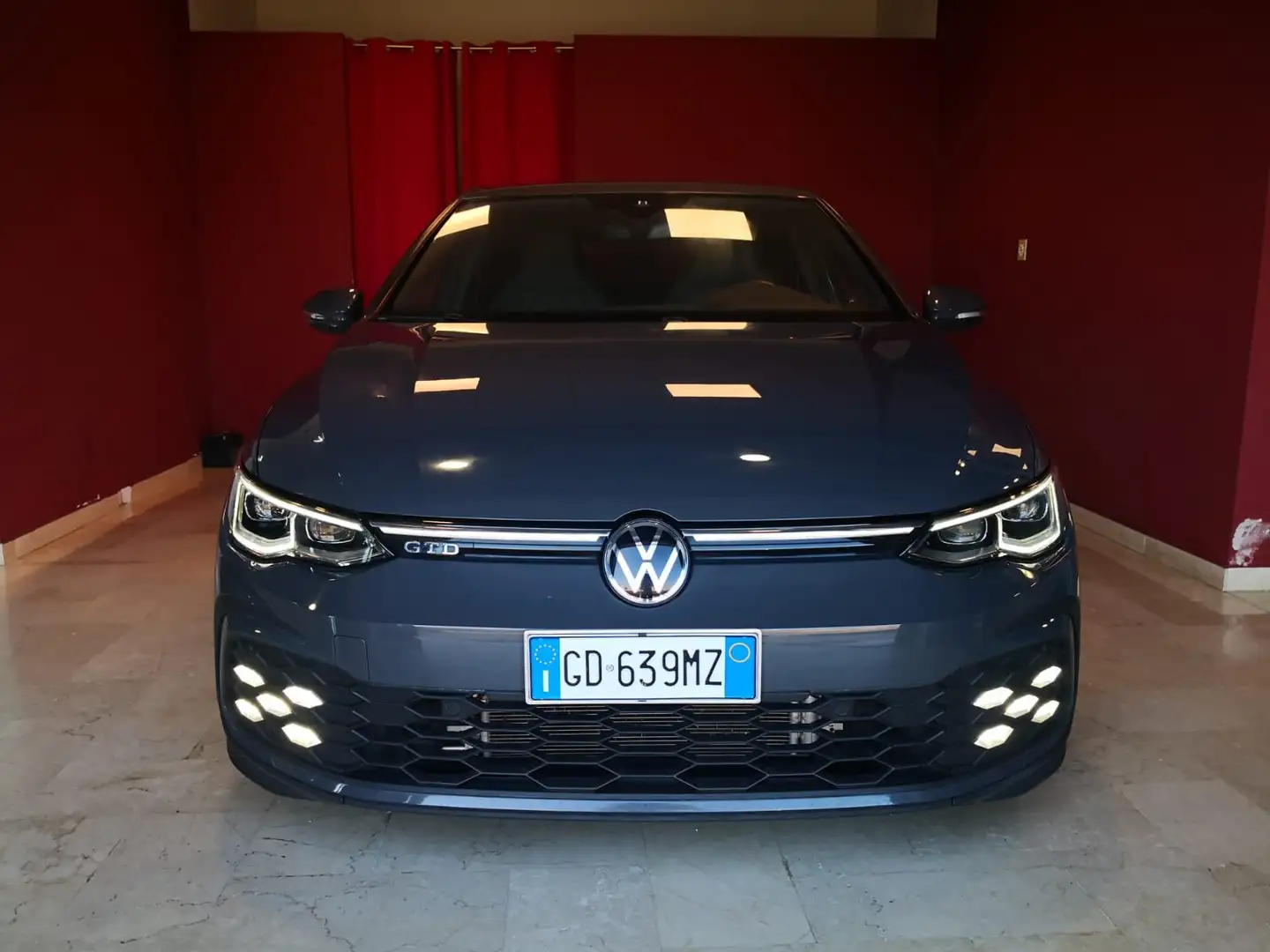 Volkswagen Golf GTD VIII 2.0 TDI 200CV DSG ***FULL LED***CAR PLAY*** Gris - 2