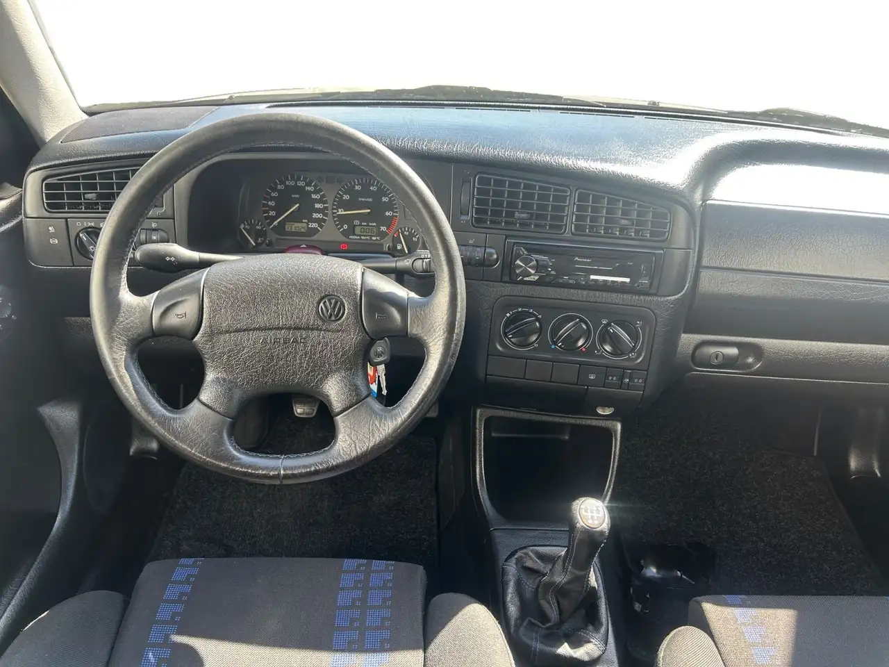 Volkswagen Golf 2.0 GTI TÜV 04/2027 H-Kennz. TOP GEPFLEGT, foto 7