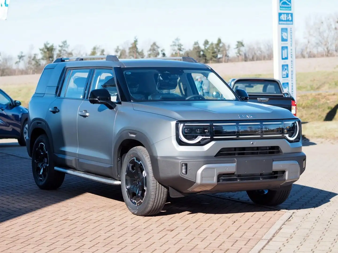 BAIC BJ30 4WD Hybrid Autom. Pano LED ACC Lager Grau - 2