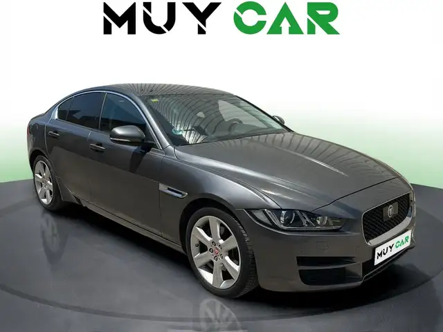 Jaguar XE 2.0 Diesel Pure Aut. 180