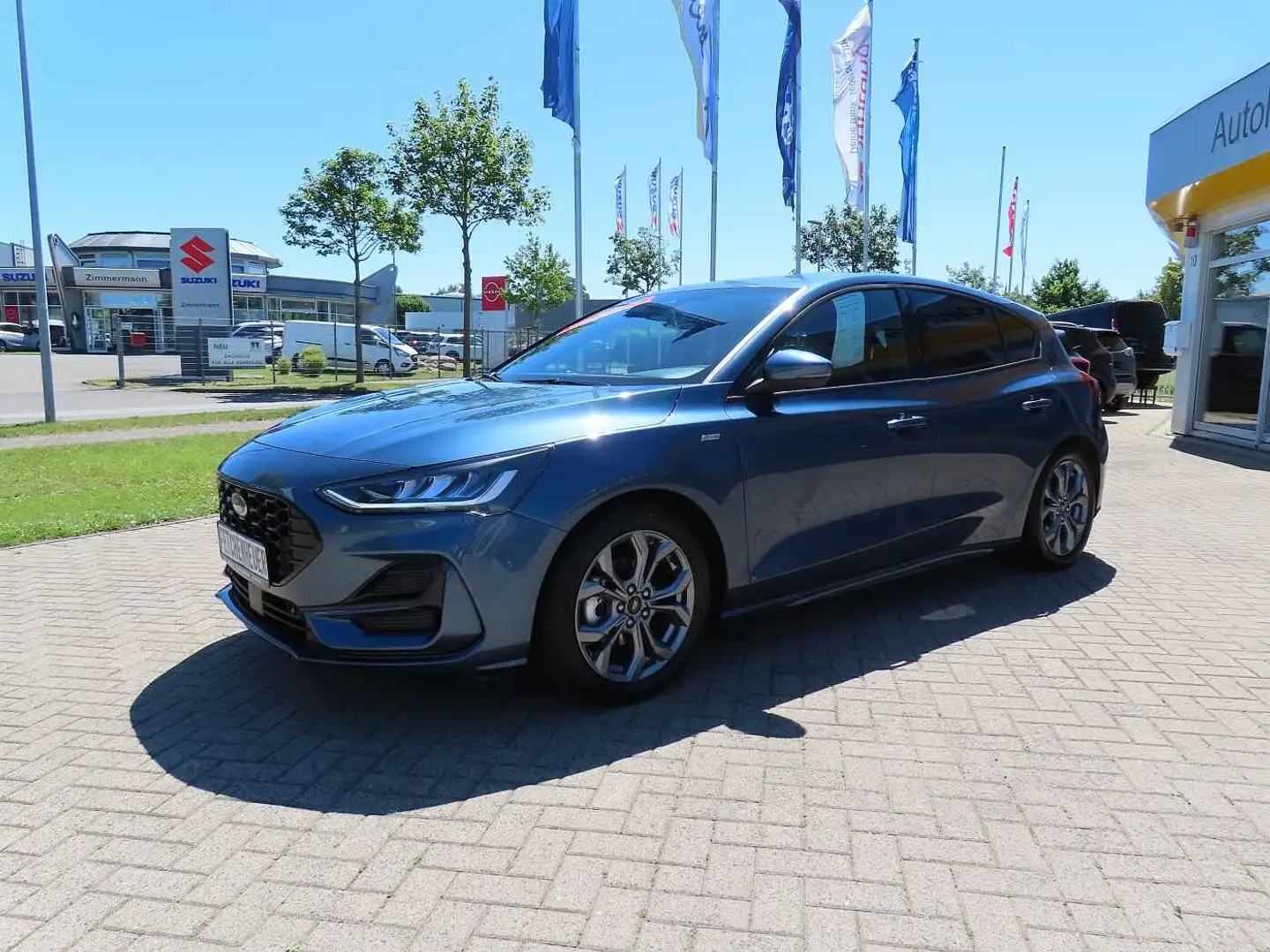 Ford Focus ST-LINE X m. NAVI+LED+RFK+SHZ+TEMP+ALU+GJR Blauw - 2