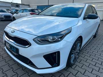 ProCeed GT-Line-JBL-KAMERA-CarPlay-LED-GEPFLEGT