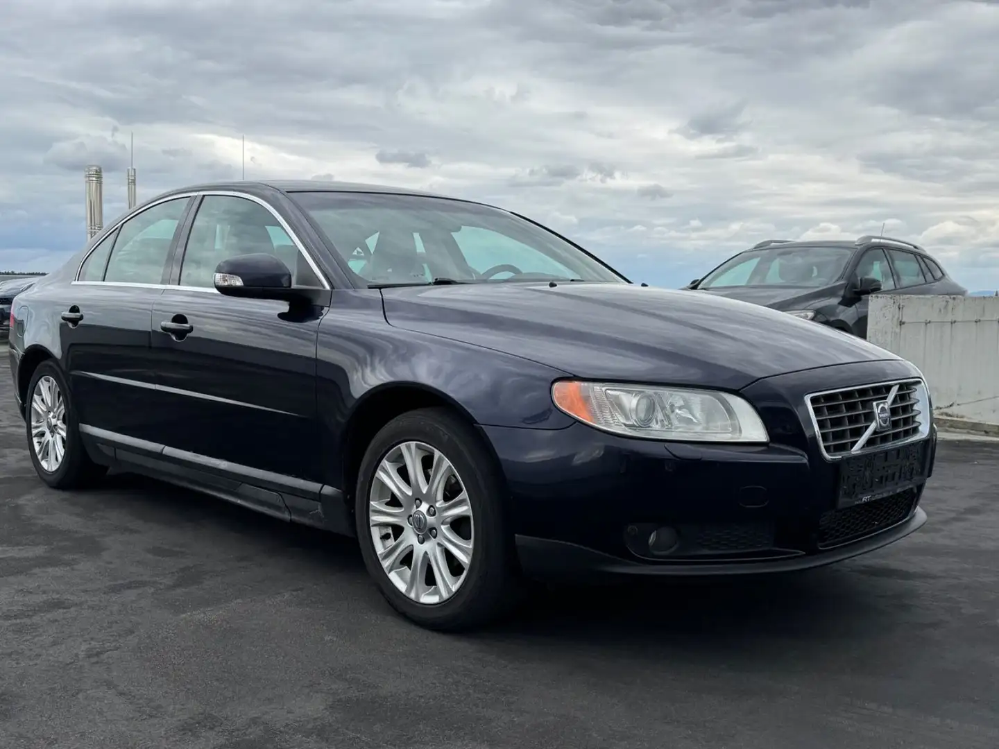 Volvo S80 2.4D 120 KW Summum Automatik Leder Xenon AHK Schwarz - 1