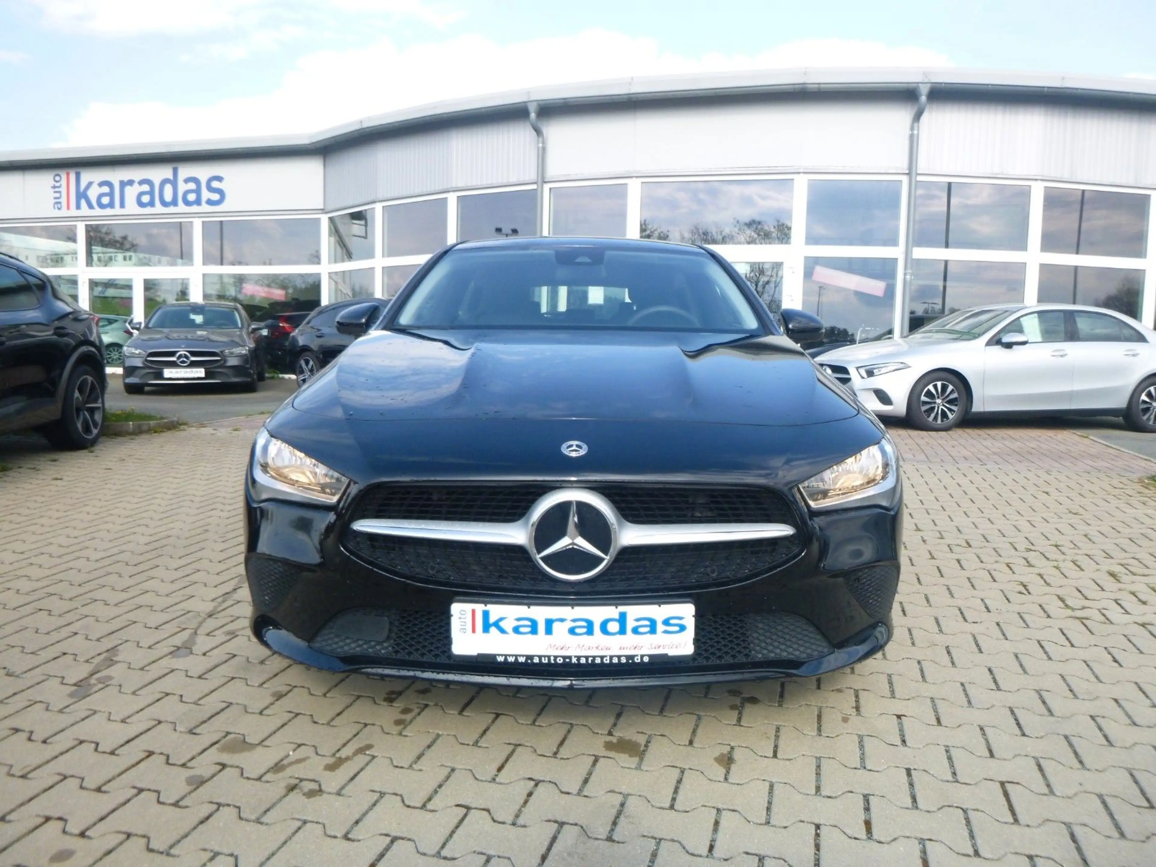Mercedes-Benz CLA 180 AUT/NAV/SHZ — photo 3