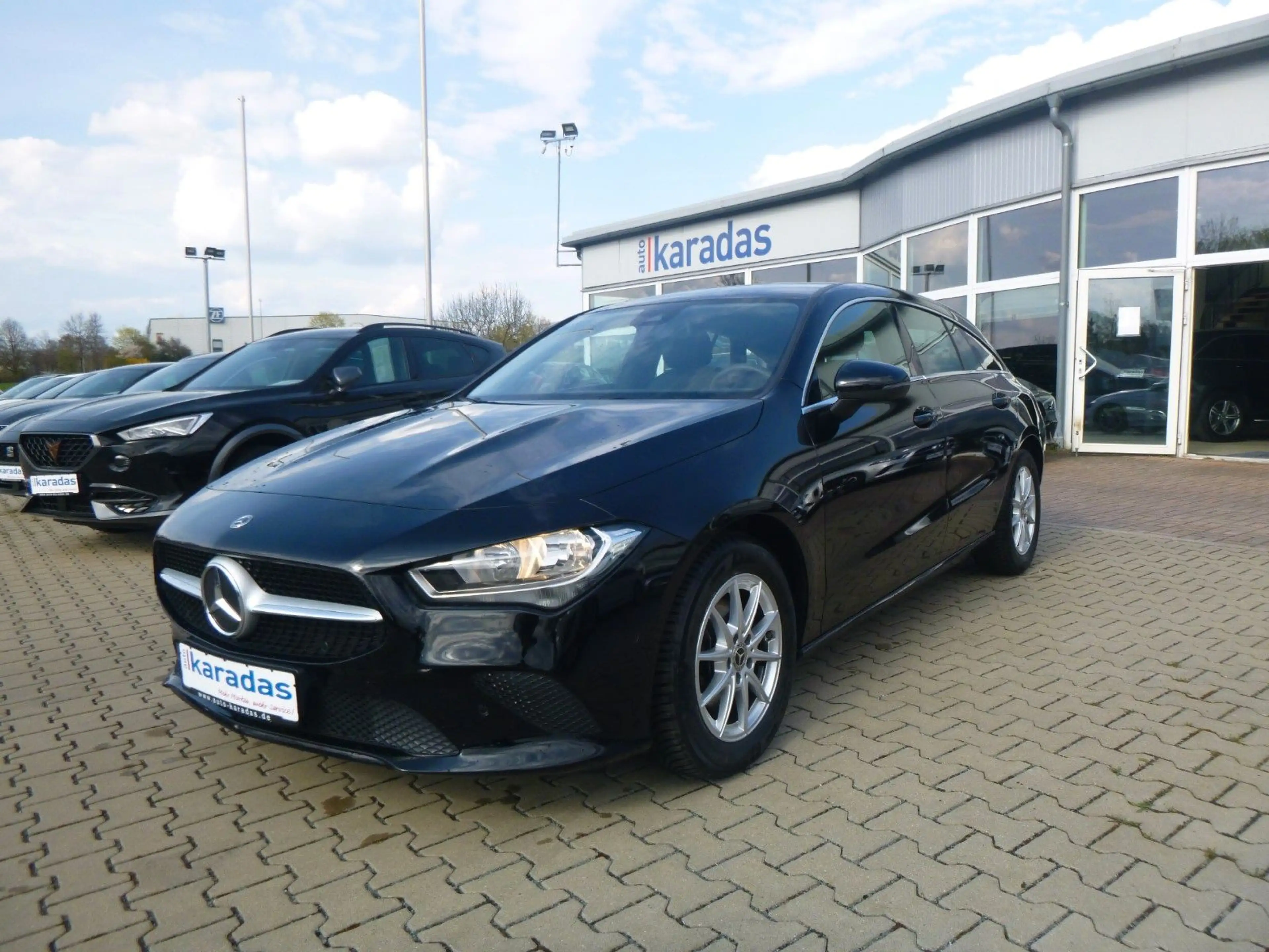 Mercedes-Benz CLA 180 AUT/NAV/SHZ