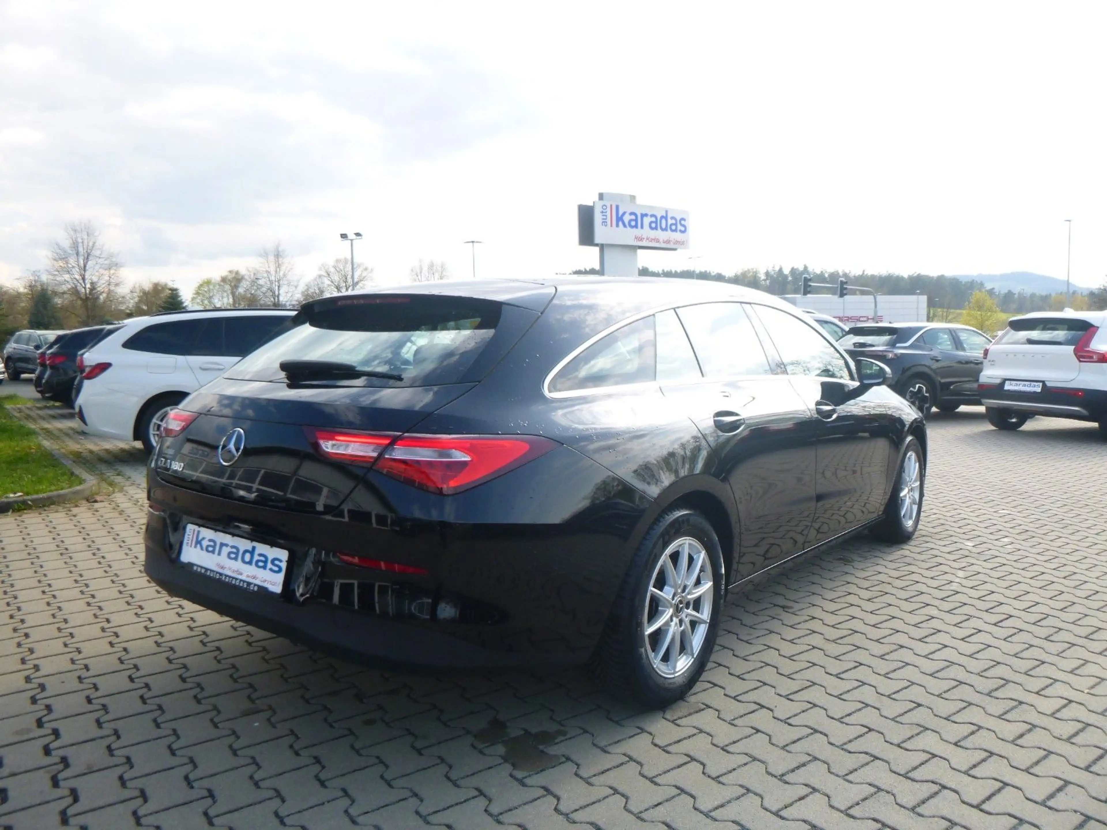 Mercedes-Benz CLA 180 AUT/NAV/SHZ — photo 6