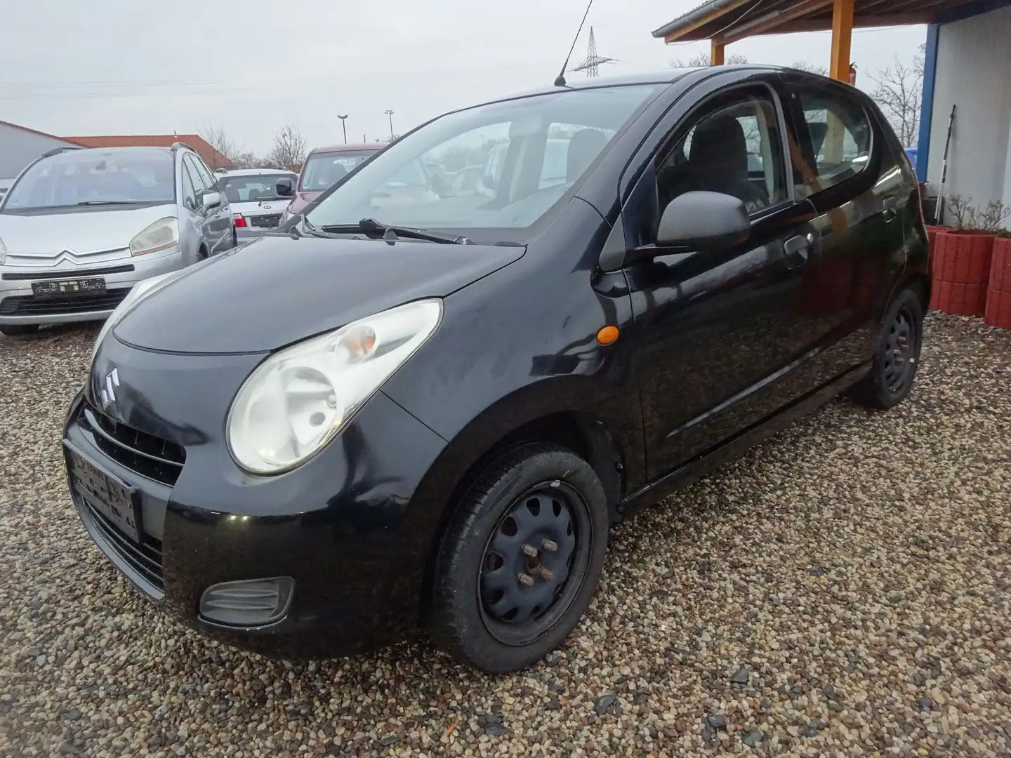 Suzuki Alto 1.0 Club Schwarz - 1