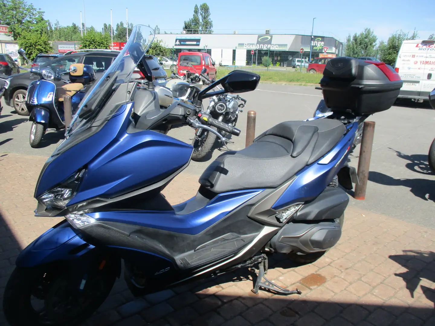 Kymco Xciting 400i Bleu - 2
