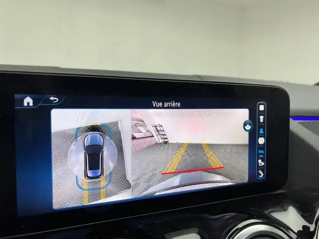 Mercedes-Benz Gla Class view 11