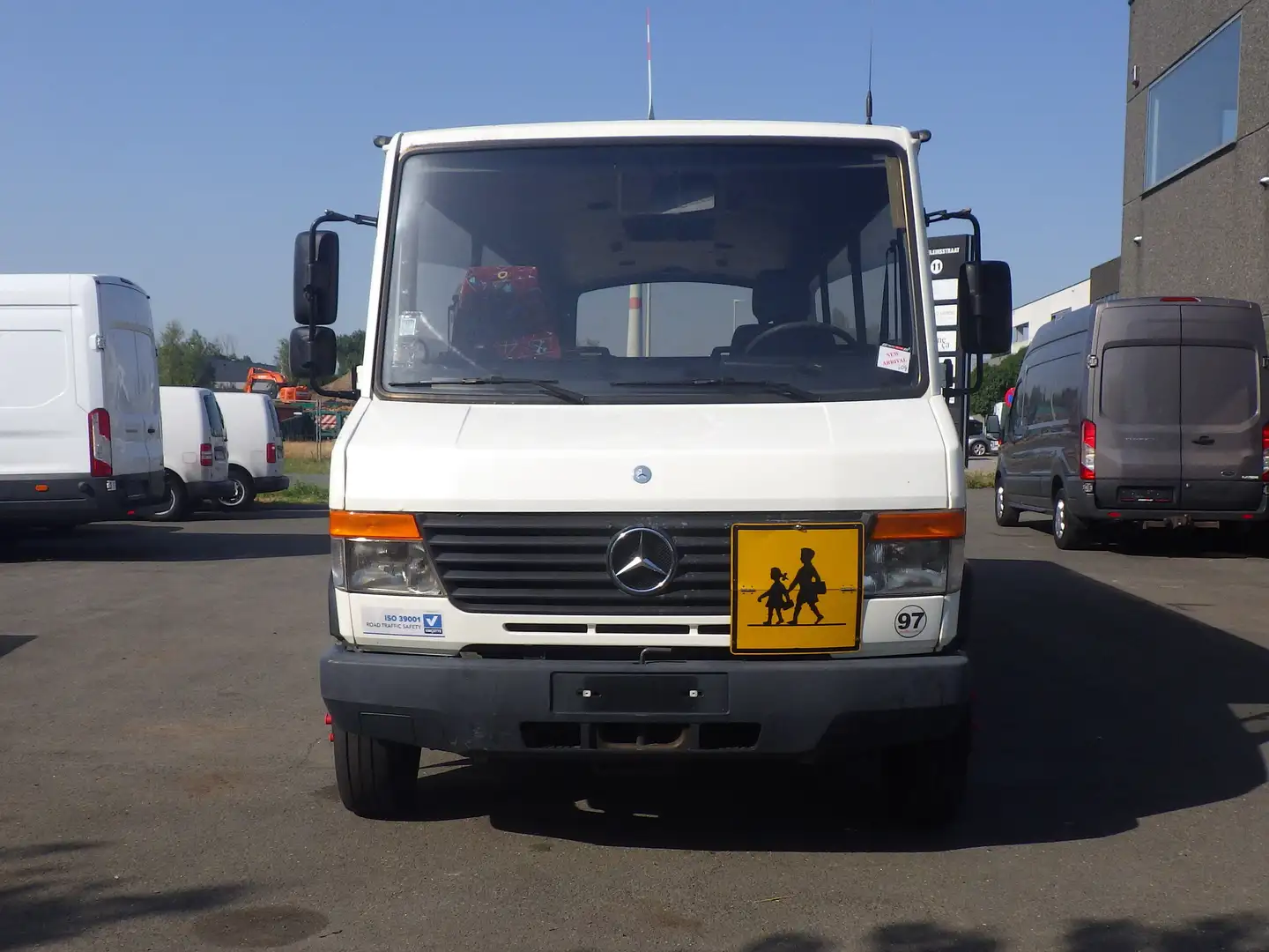 Mercedes-Benz Vario 813 bus (Stock ID) Bianco - 2