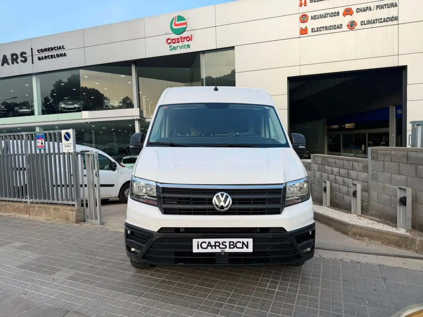 Volkswagen Crafter 35 Furgón BL TA L4H3 2.0 TDI 103kW Blanco - 2