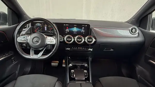 Mercedes-Benz B-Class view 15